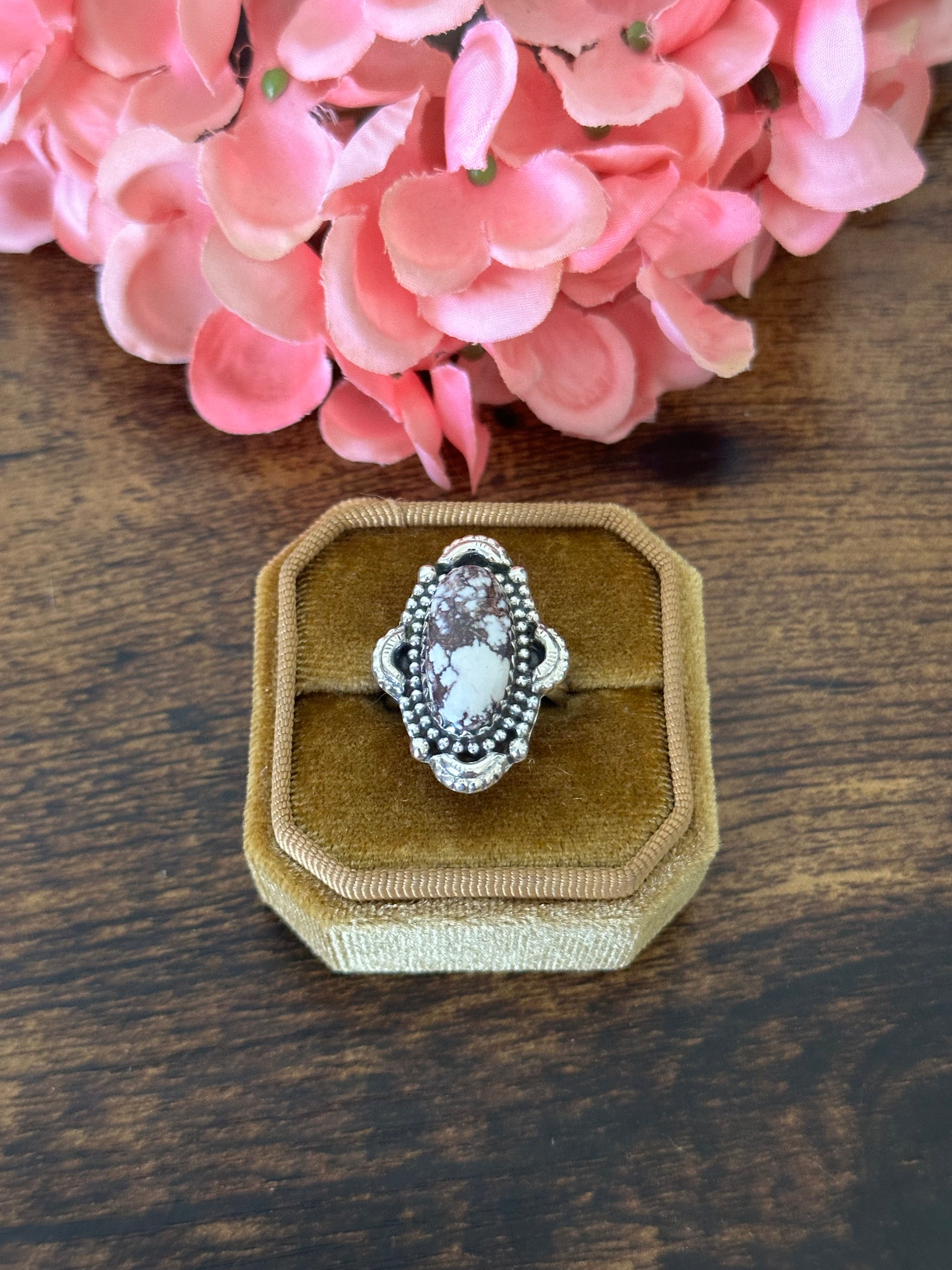 Southwest Handmade Wild Horse & Sterling Silver Ring Size 6.75