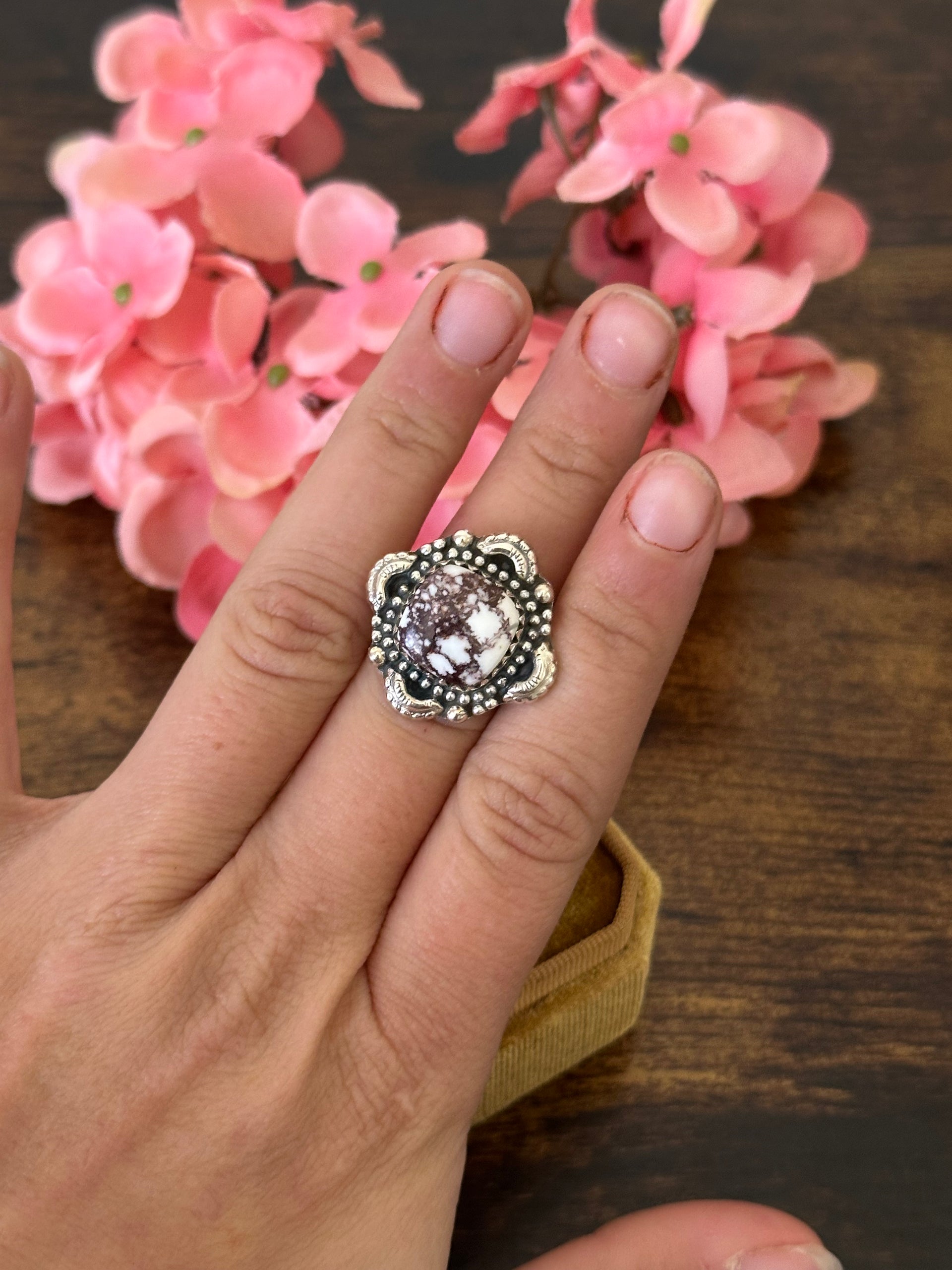 Southwest Handmade Wild Horse & Sterling Silver Ring Size 6.75