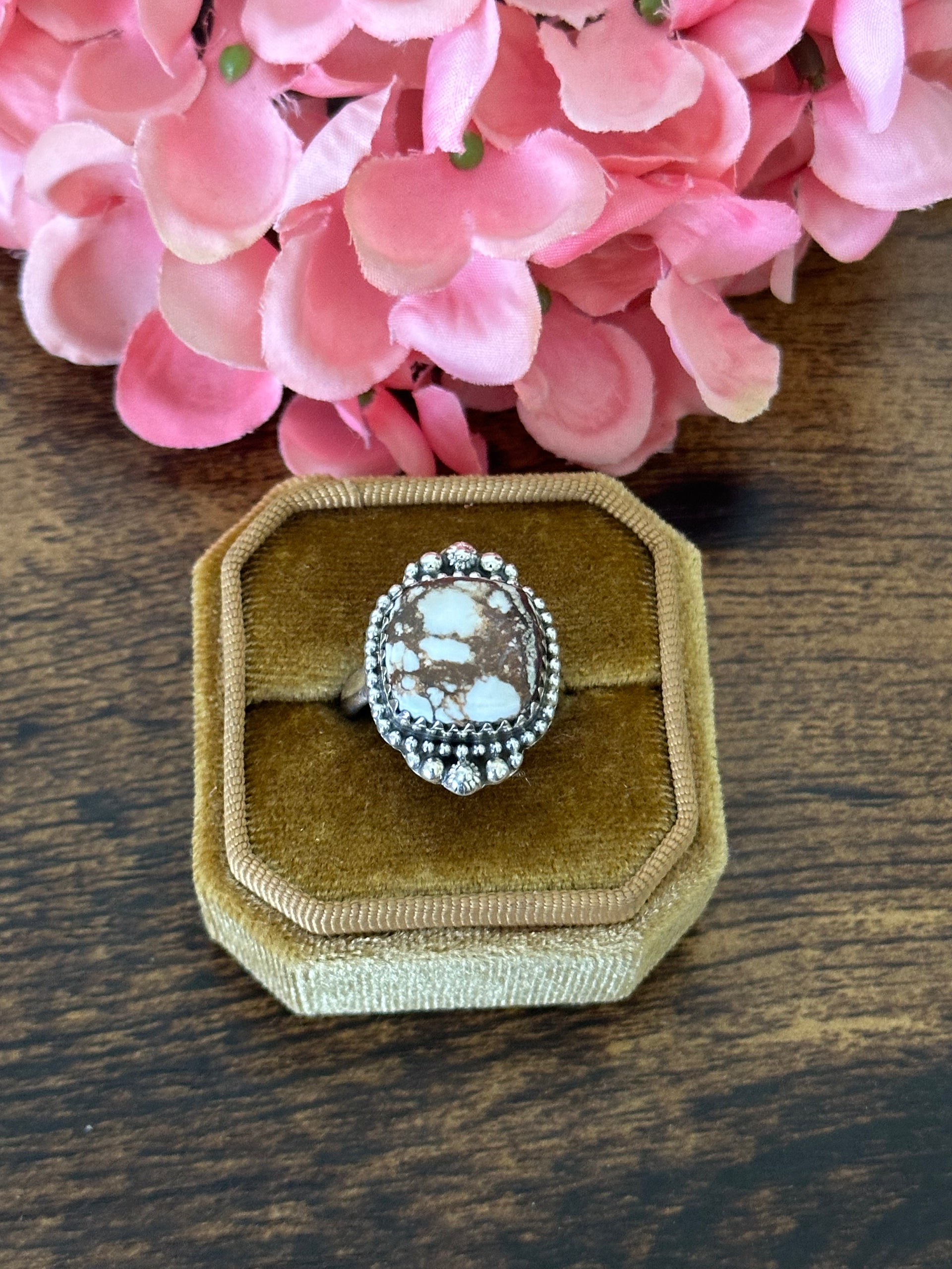 Southwest Handmade Wild Horse & Sterling Silver Ring Size 8.25