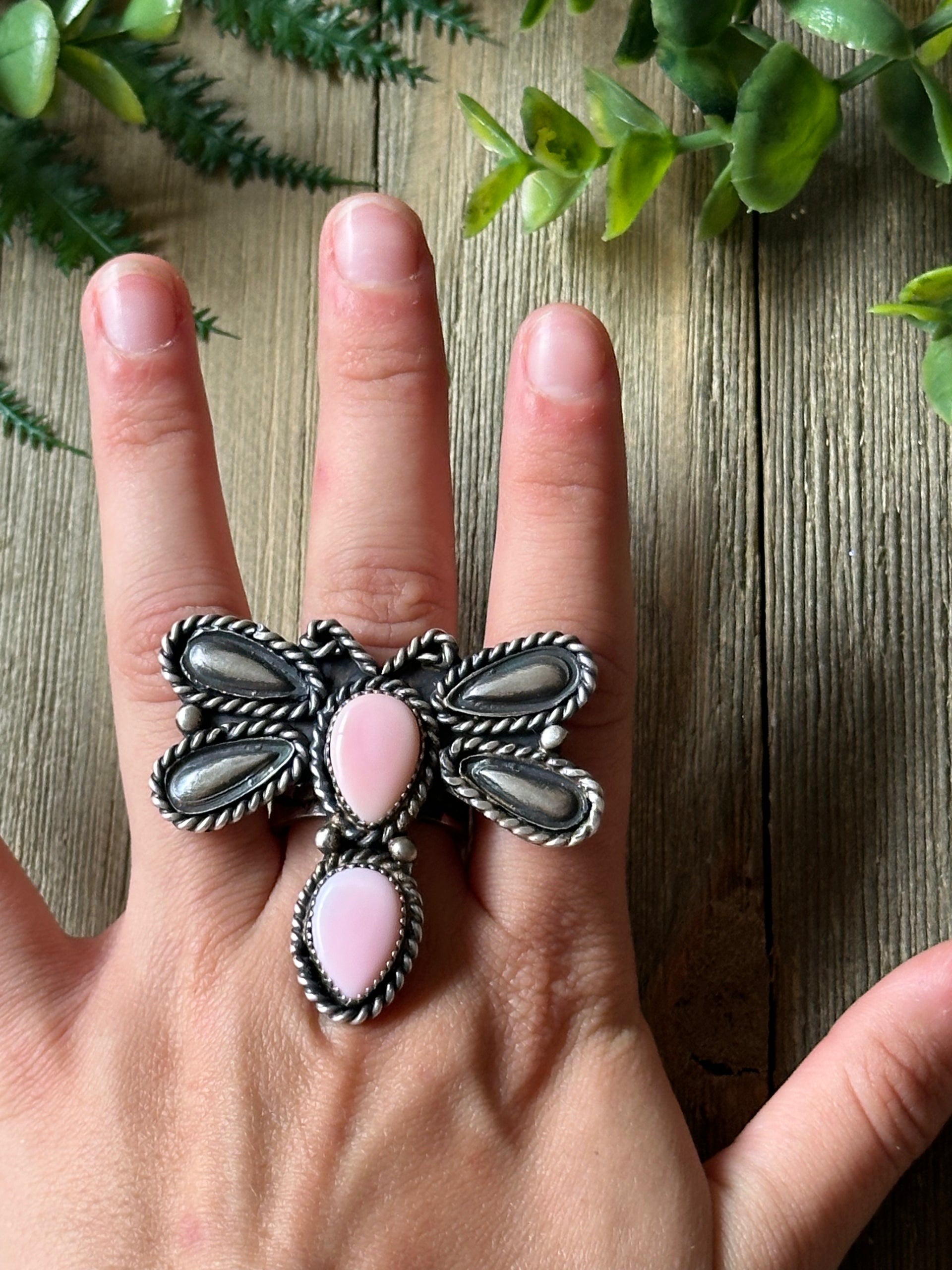 Kindale Billah Pink Conch & Sterling Silver Dragonfly Adjustable Ring