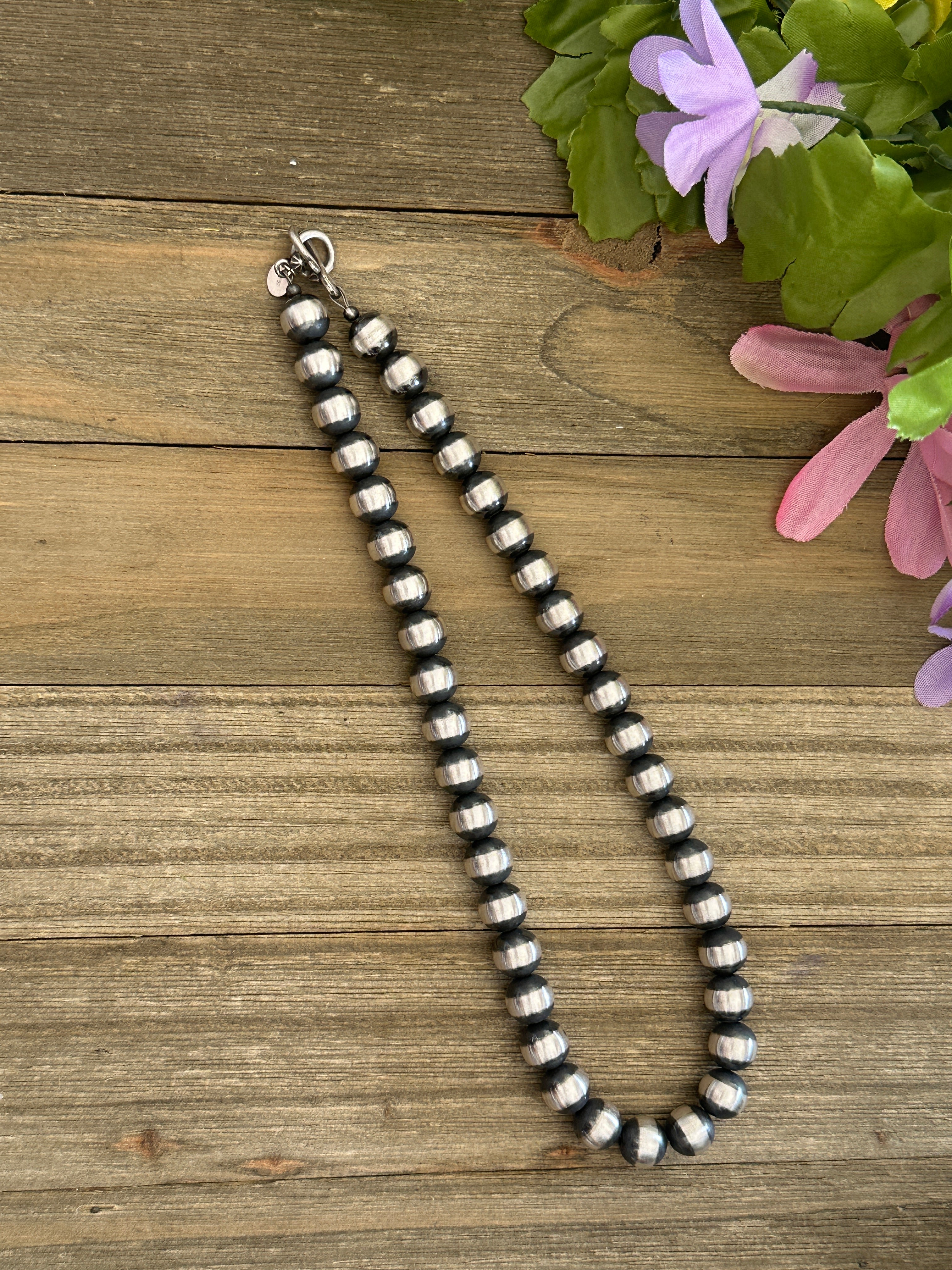 Navajo 10 MM Sterling Silver 18 inch Pearl Necklace