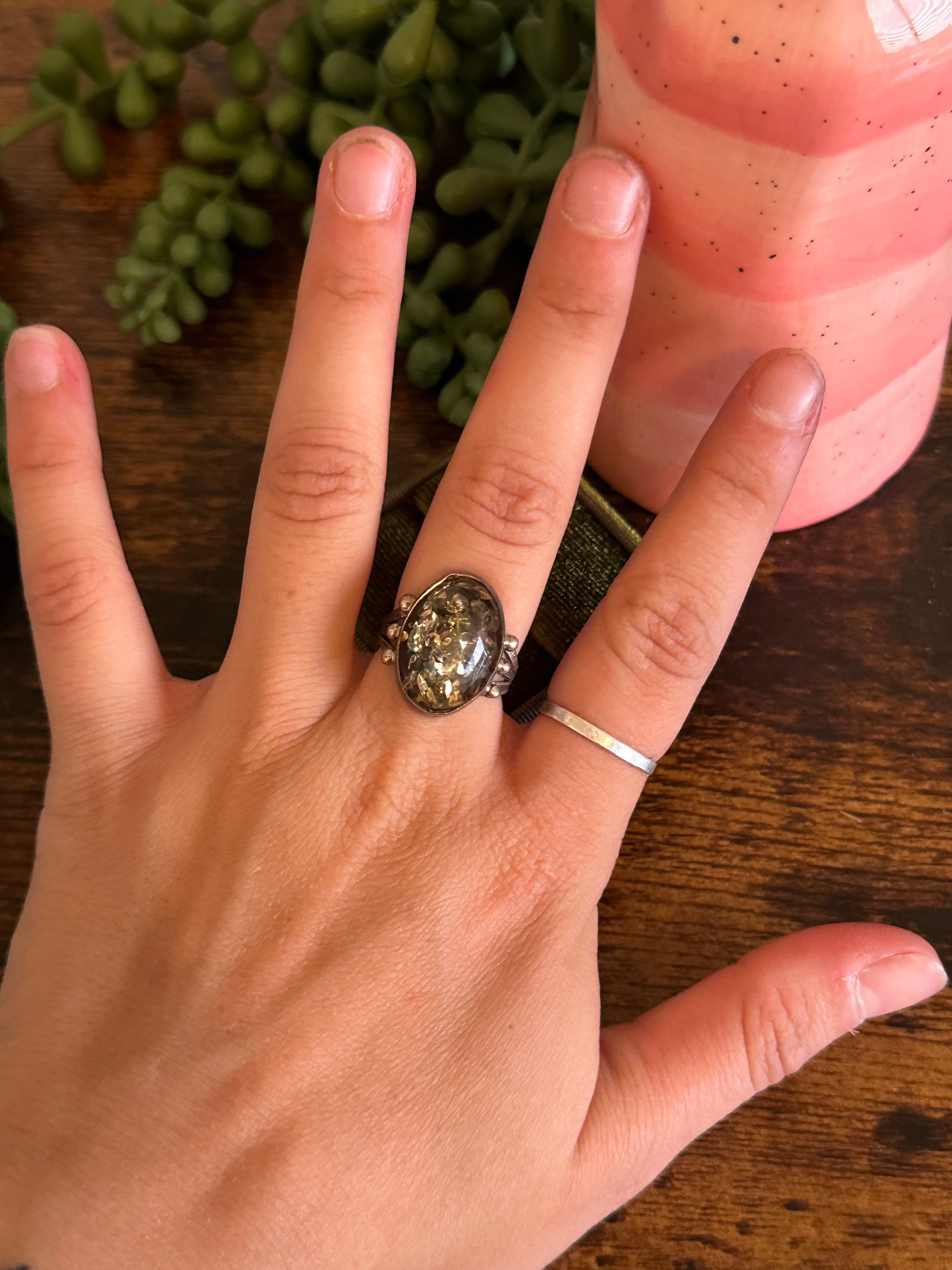 Navajo Made Amber & Sterling Silver Ring Size 6.5