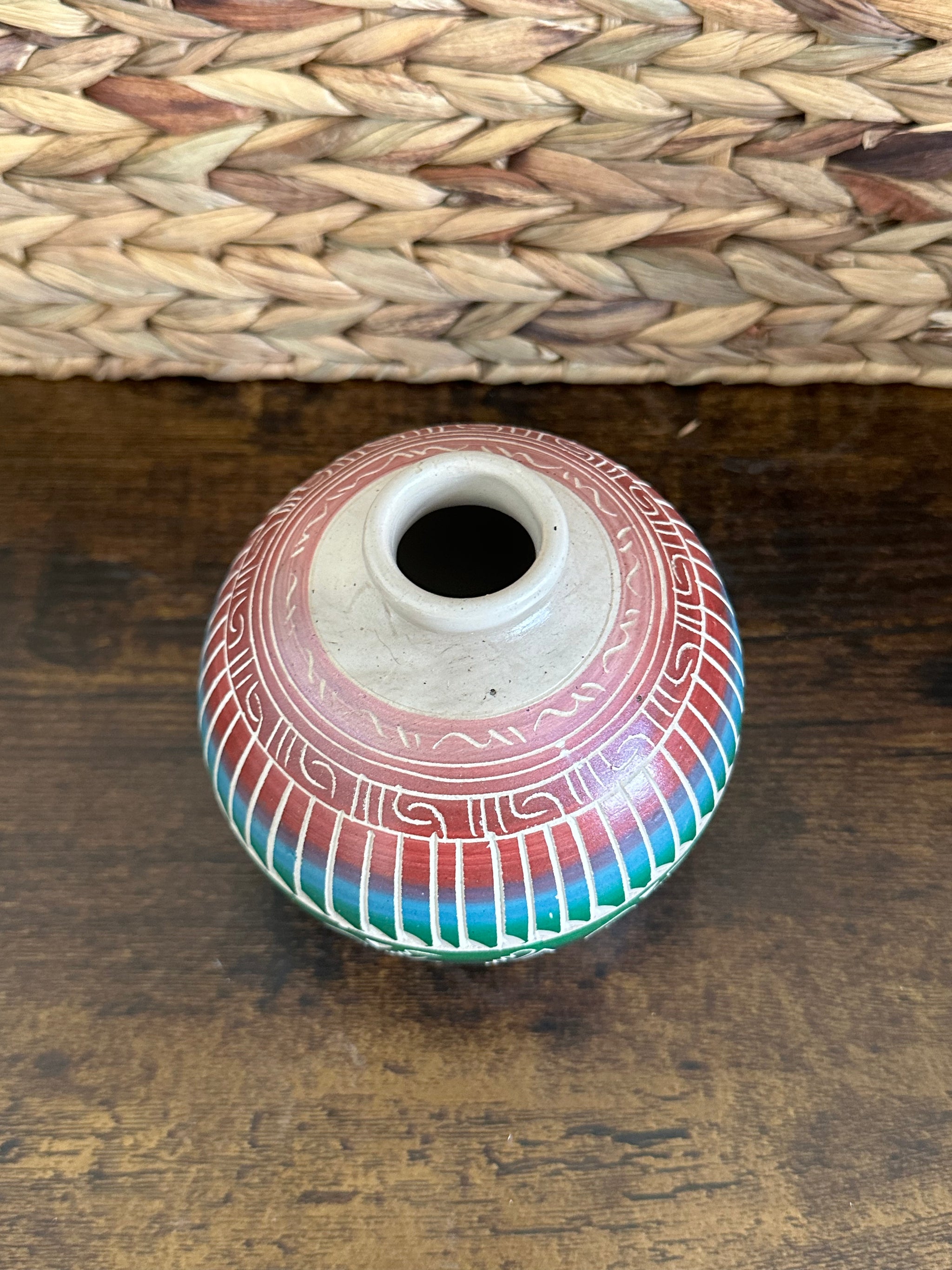 Native American Pottery Horse Hair Vase shops Handmade Hand Painted Southwestern Home Decor Multicolor Navajo Indian Ariel Benally