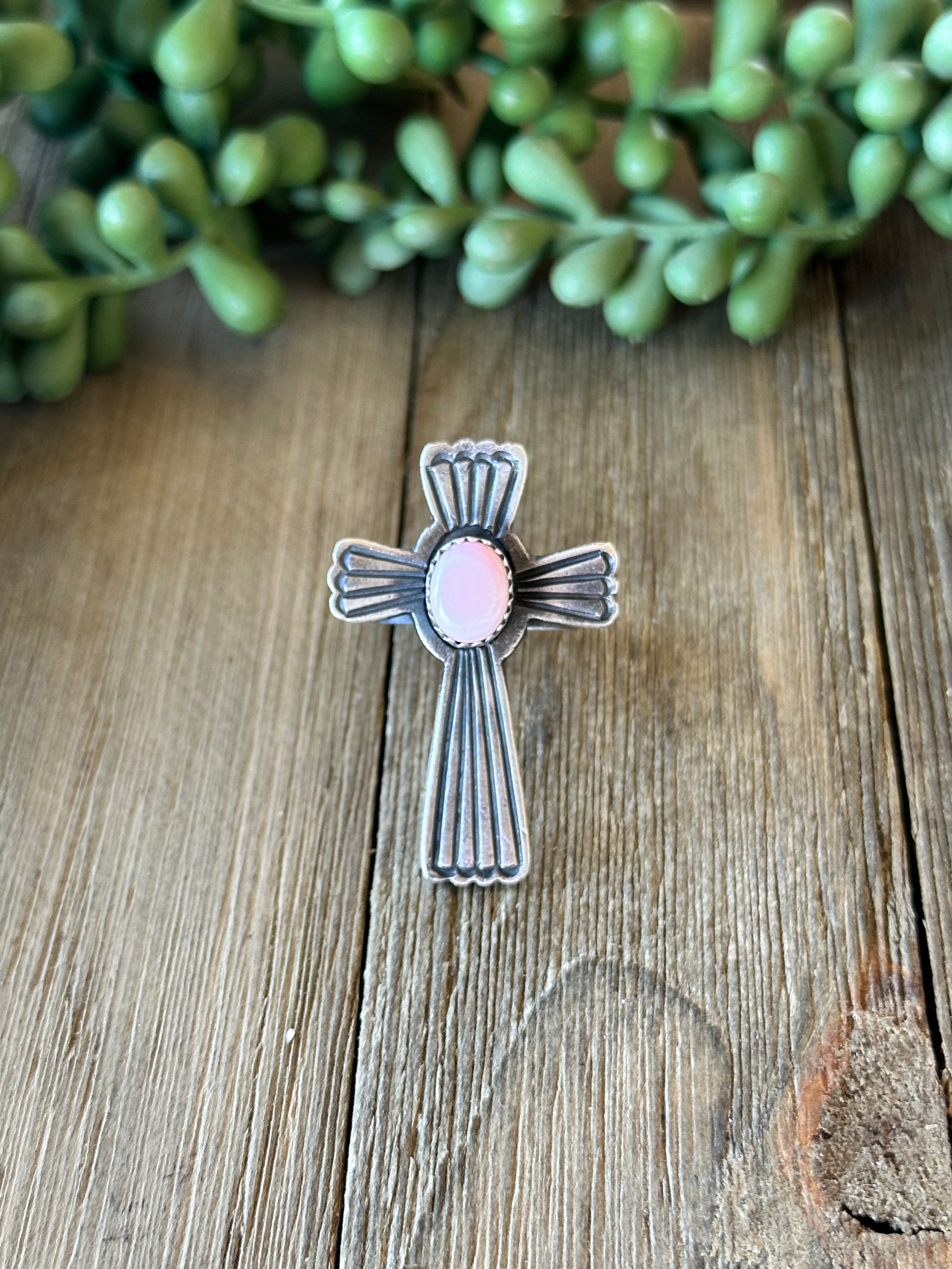 Kindale Billah Pink Conch & Sterling Silver Adjustable Cross Ring