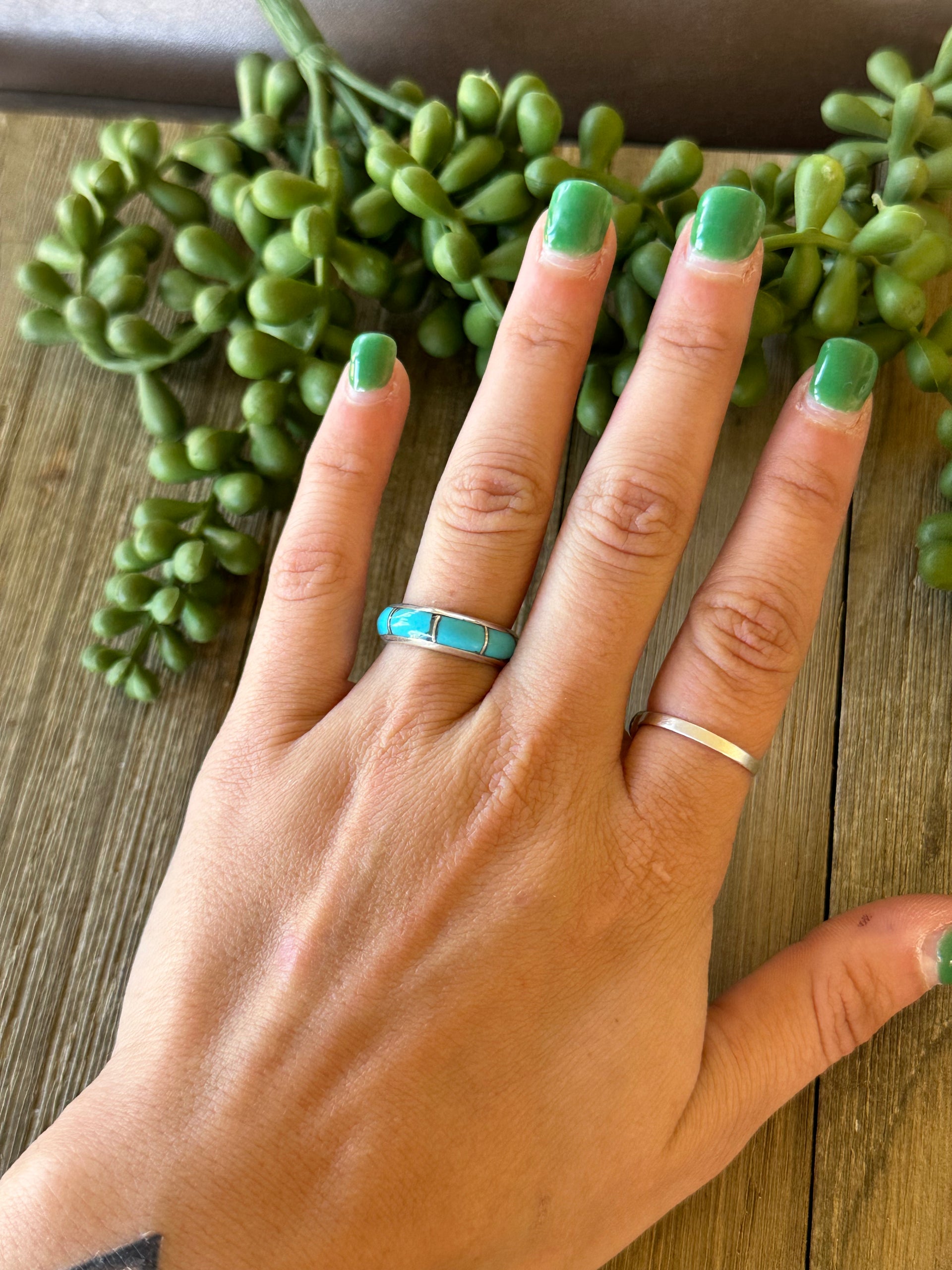 Navajo Handmade Kingman Turquoise & Sterling Silver Inlay Ring