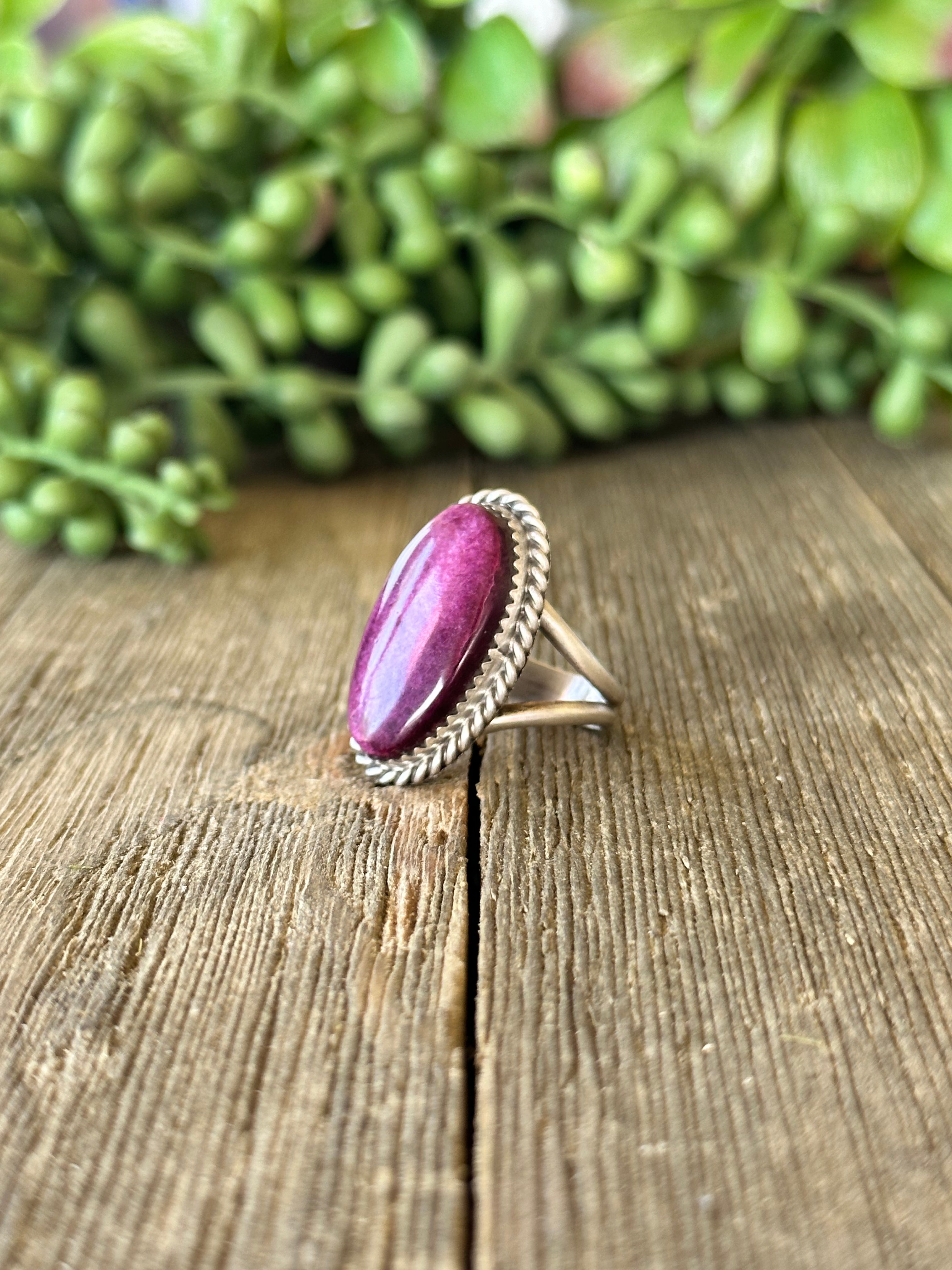 Navajo Made Purple Spiny Oyster & Sterling Silver Inlay Ring Size 7.25