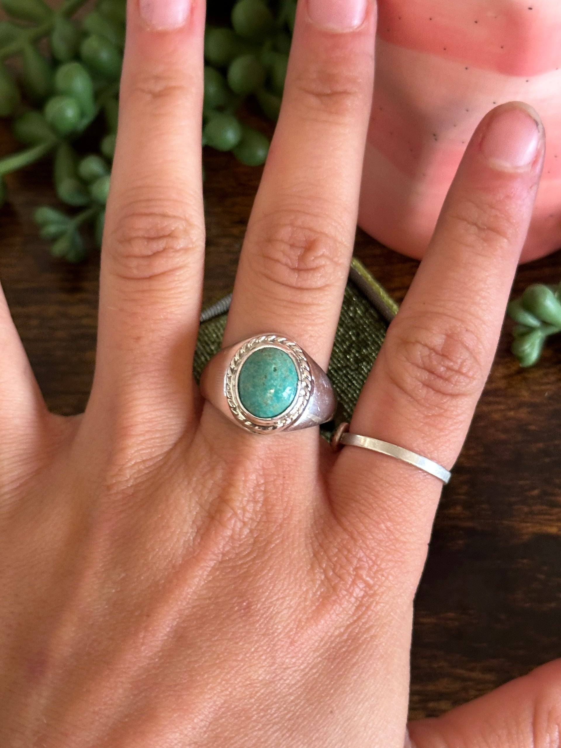Navajo Made Kingman Turquoise & Sterling Silver Ring 10.75
