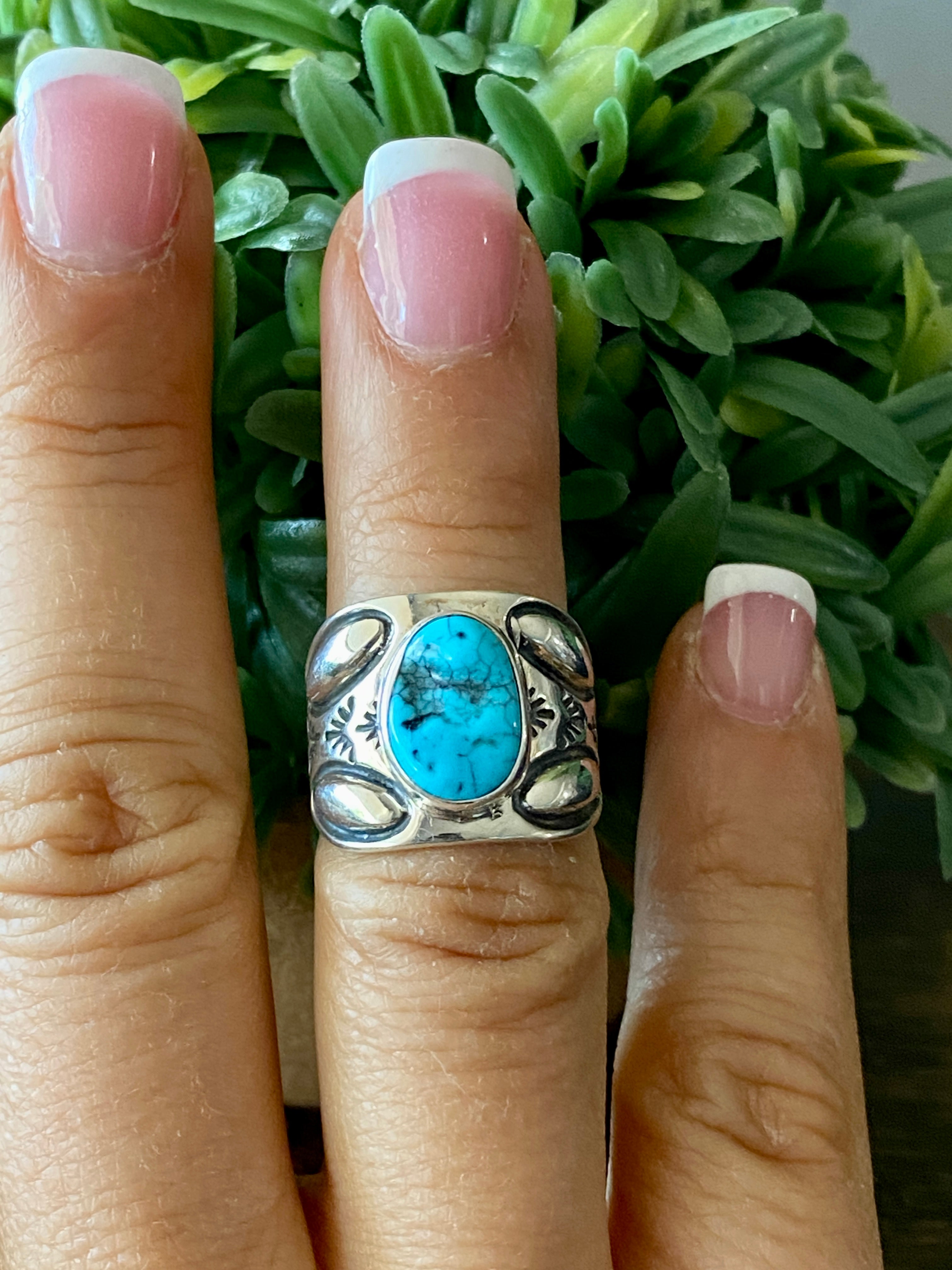 Navajo Made Kingman Turquoise & Sterling Silver Ring Size 6