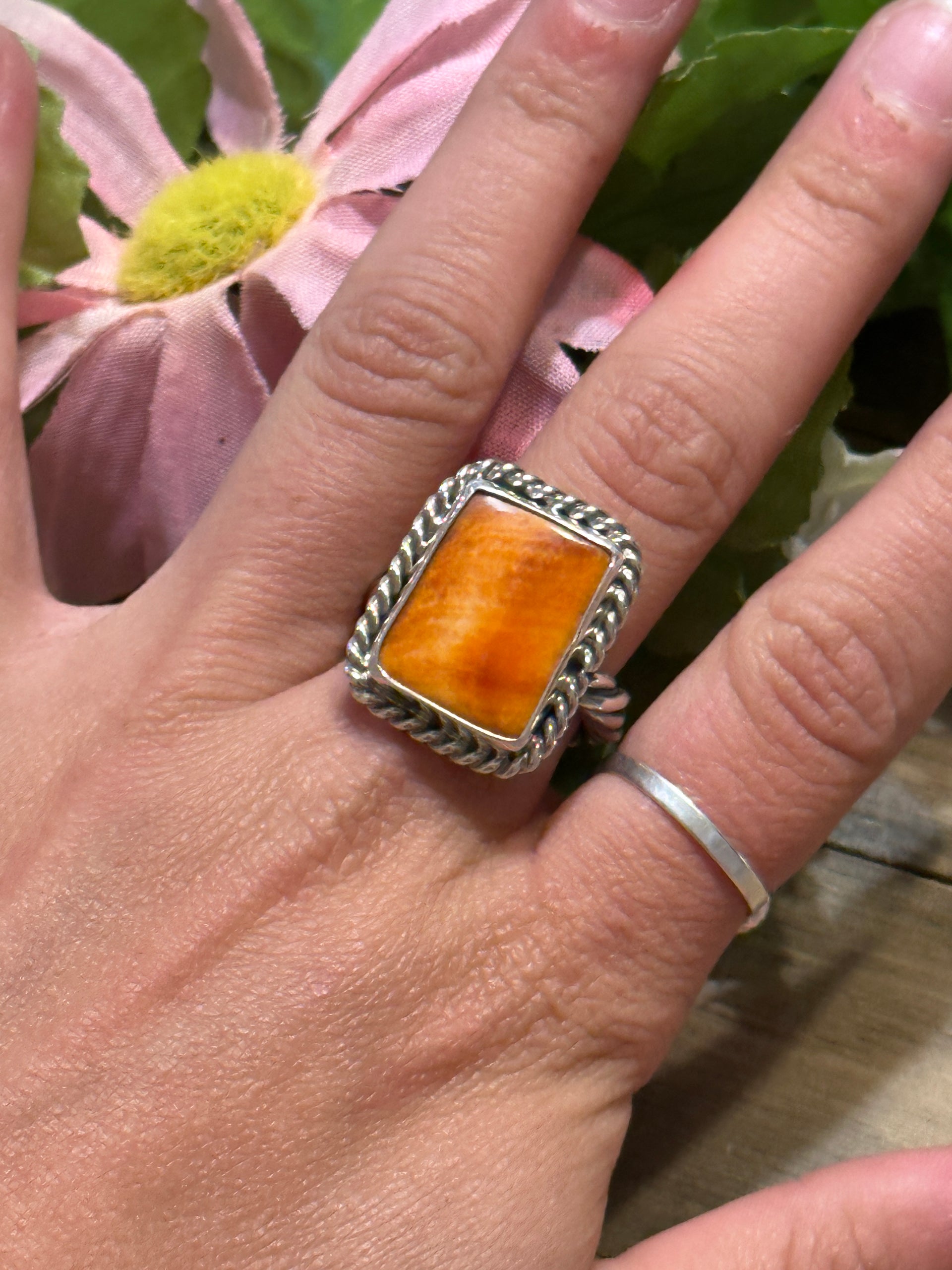 Navajo Made Spiny Oyster & Sterling Silver Ring Size 7.