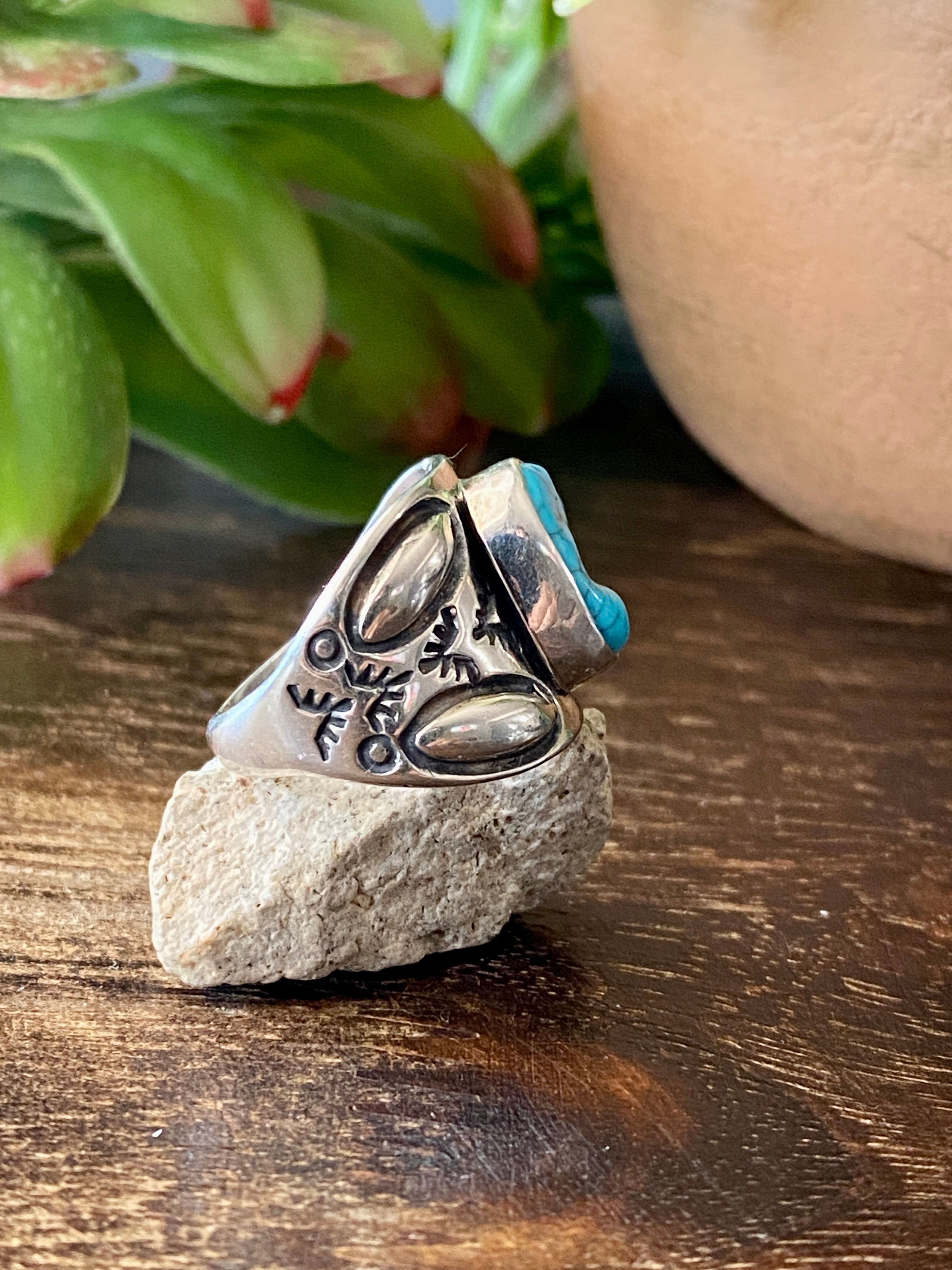 Navajo Made Kingman Turquoise & Sterling Silver Ring Size 6