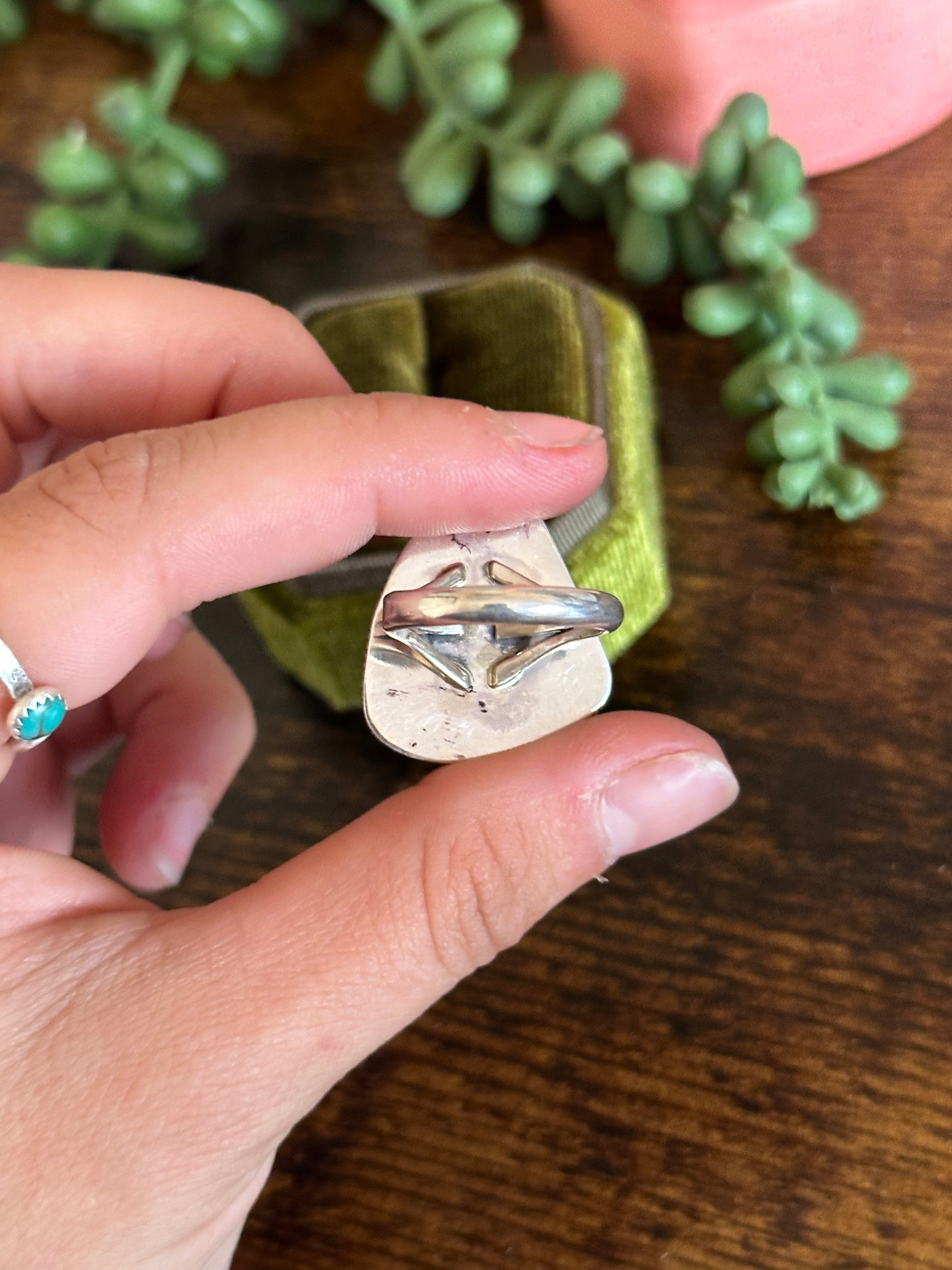 Navajo Made Kingman Turquoise & Sterling Silver Ring Size 7