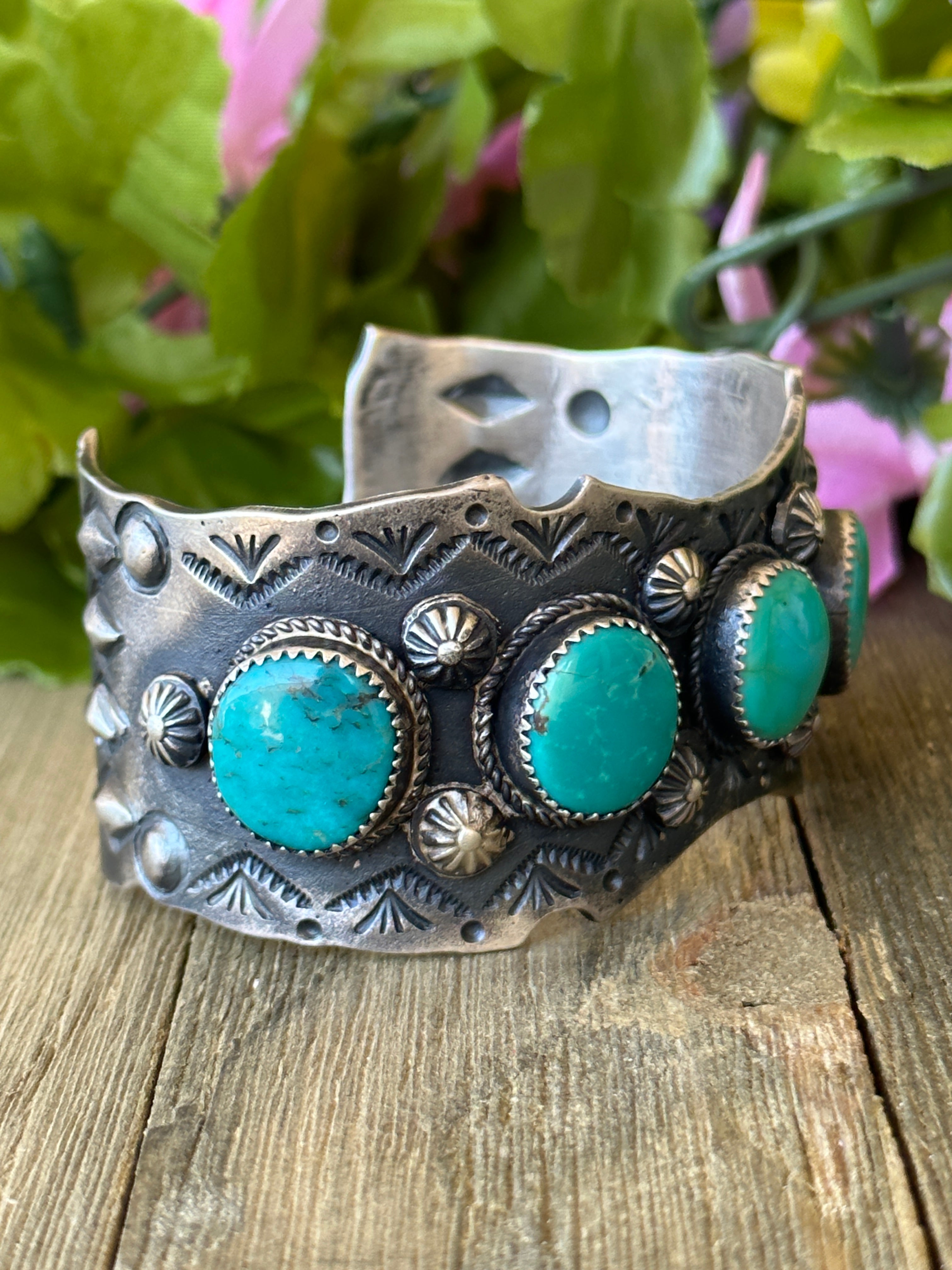 Navajo Made Kingman Turquoise & Sterling Silver Cuff Bracelet