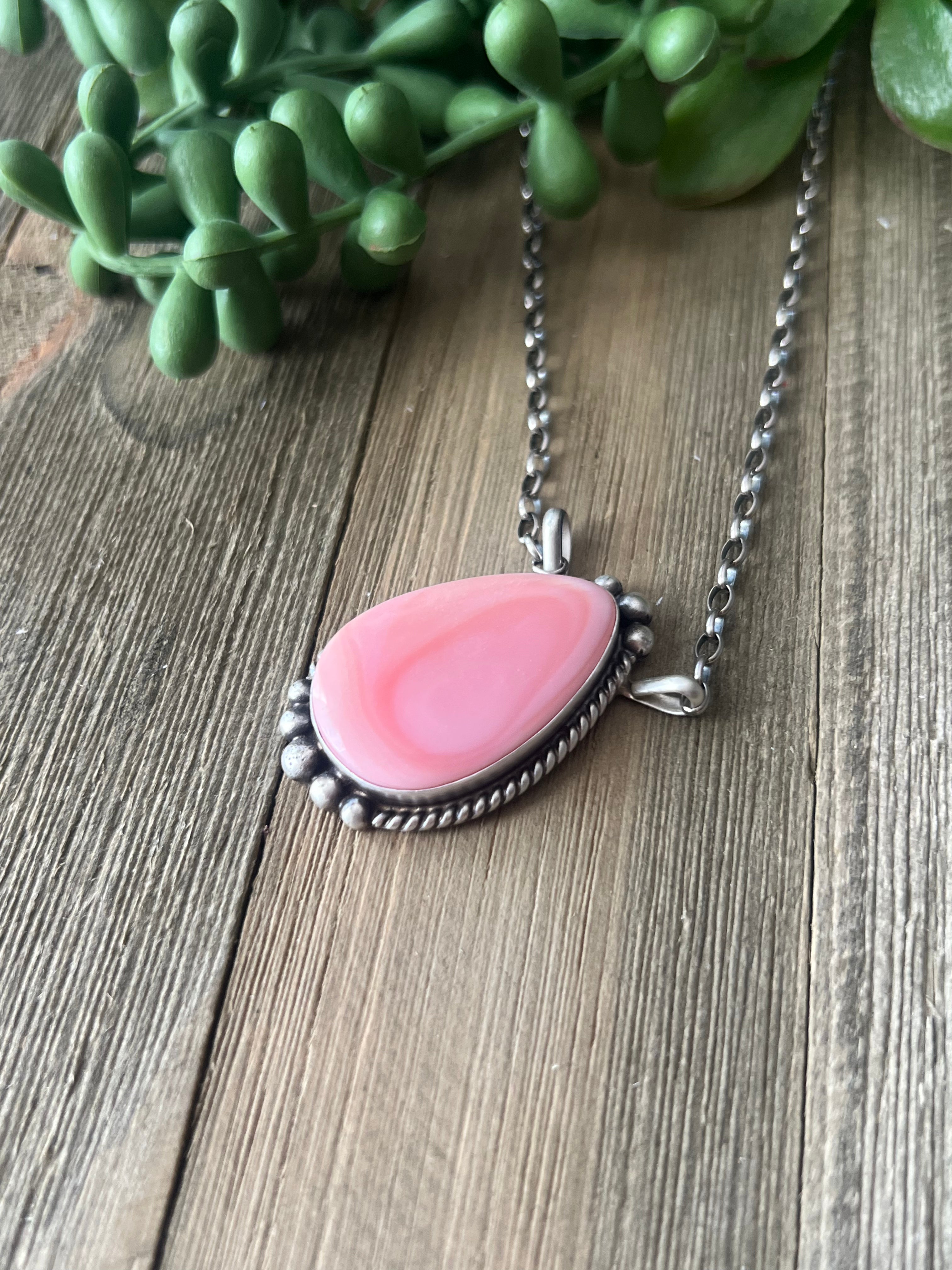 Alfred Martinez Pink Conch & Sterling Silver Necklace