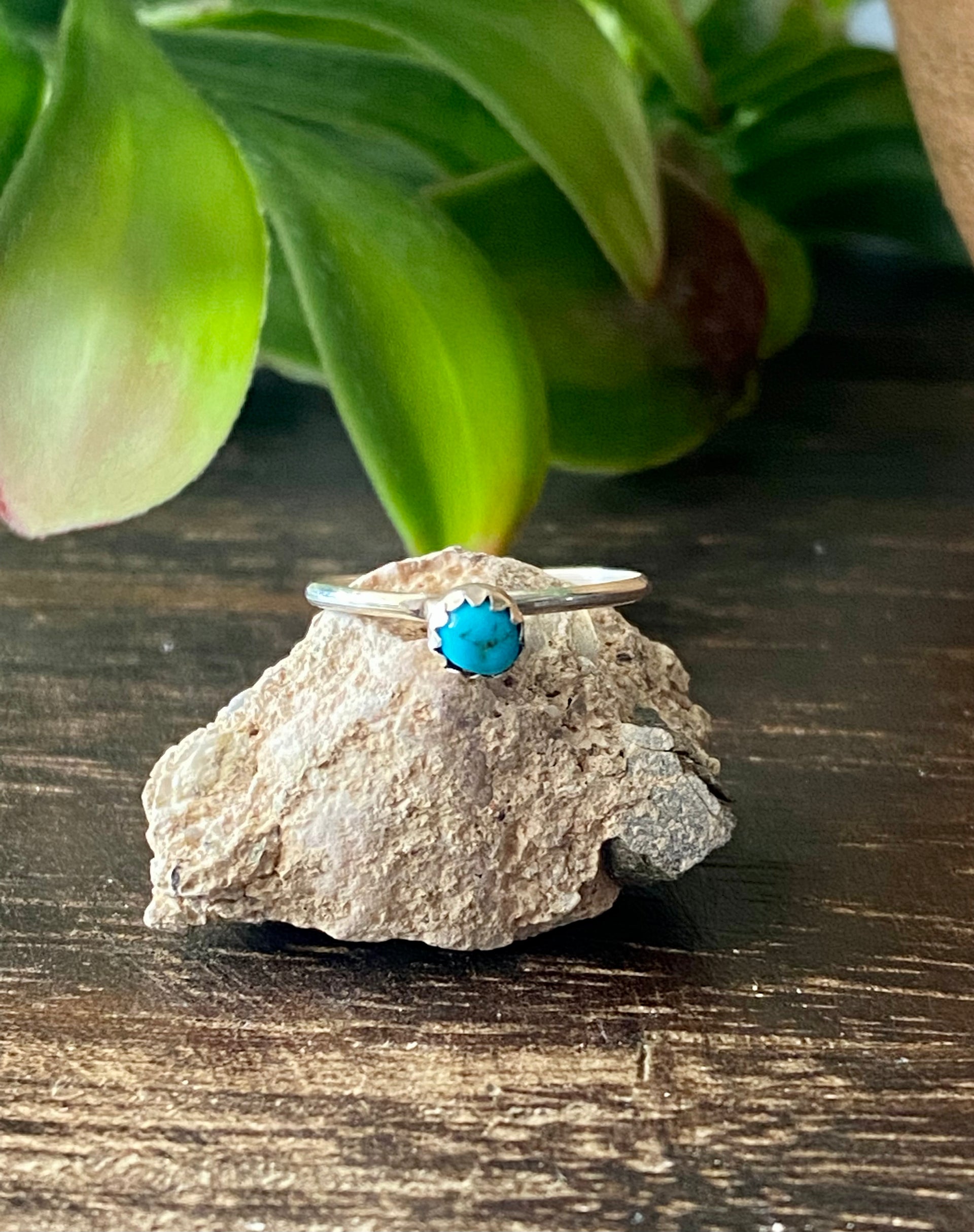 Navajo Made Turquoise & Sterling Silver Ring Size 4