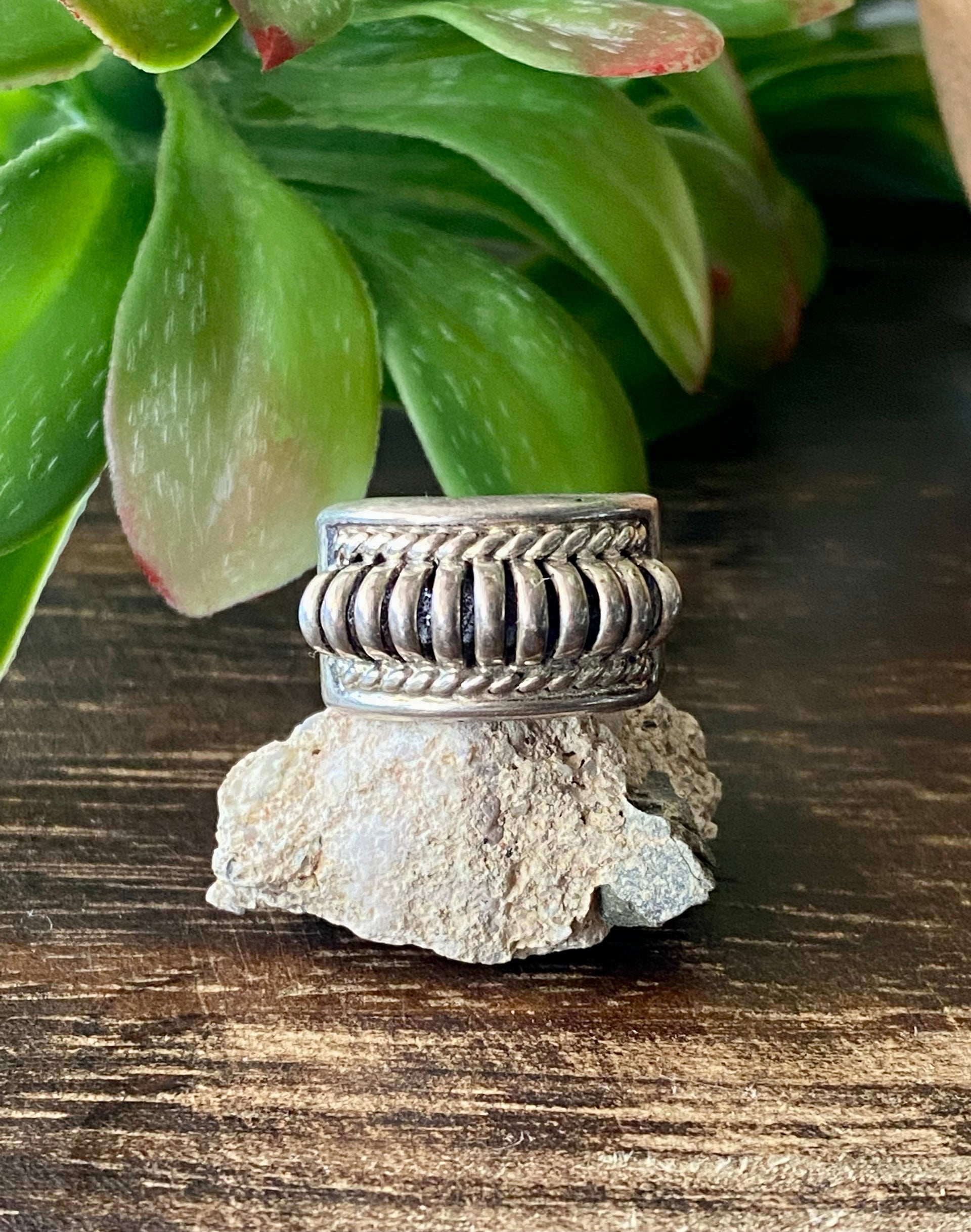 Navajo Made Sterling Silver Ring Size 5.25
