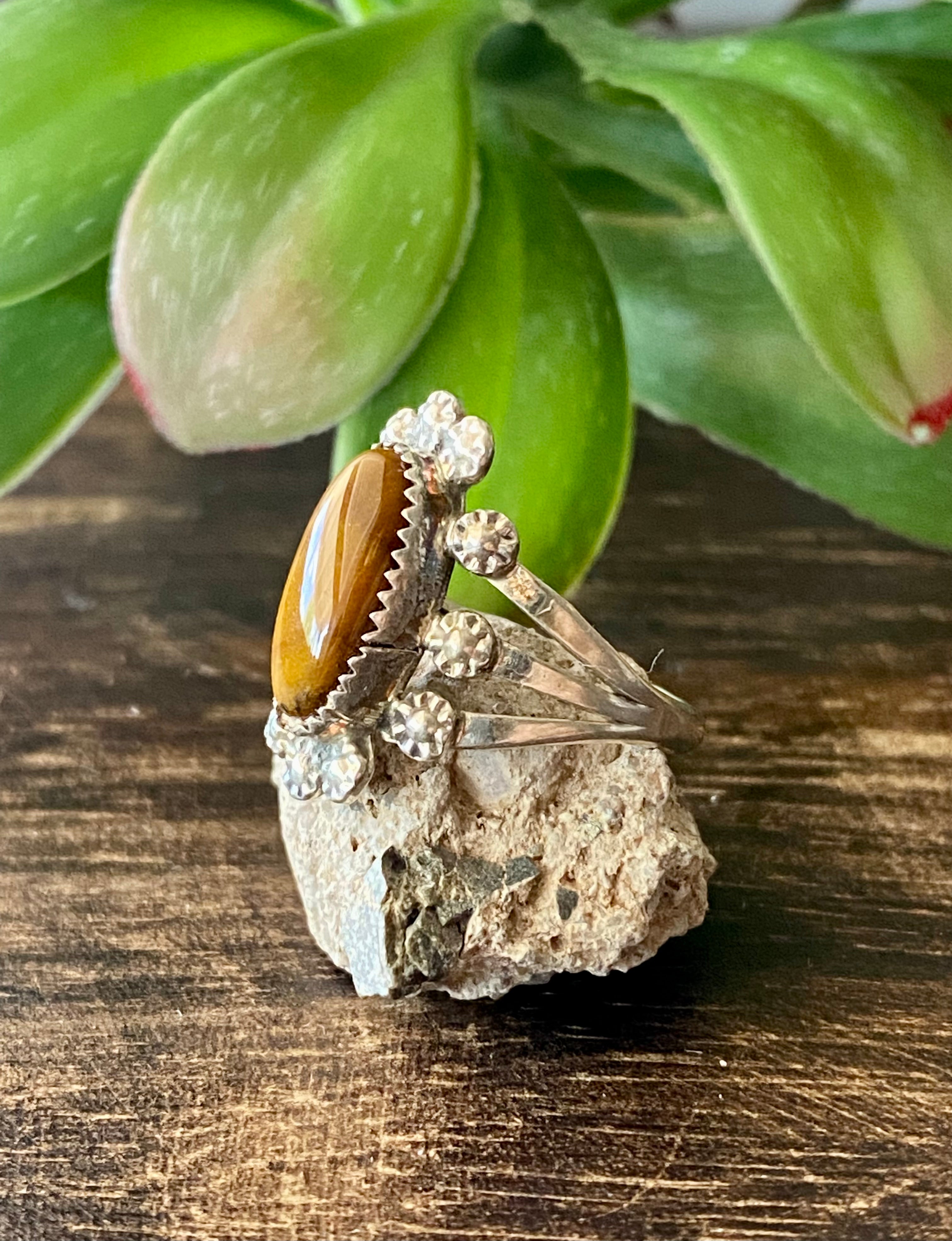 Navajo Made Tigers Eye & Sterling Silver Ring Size 7.25