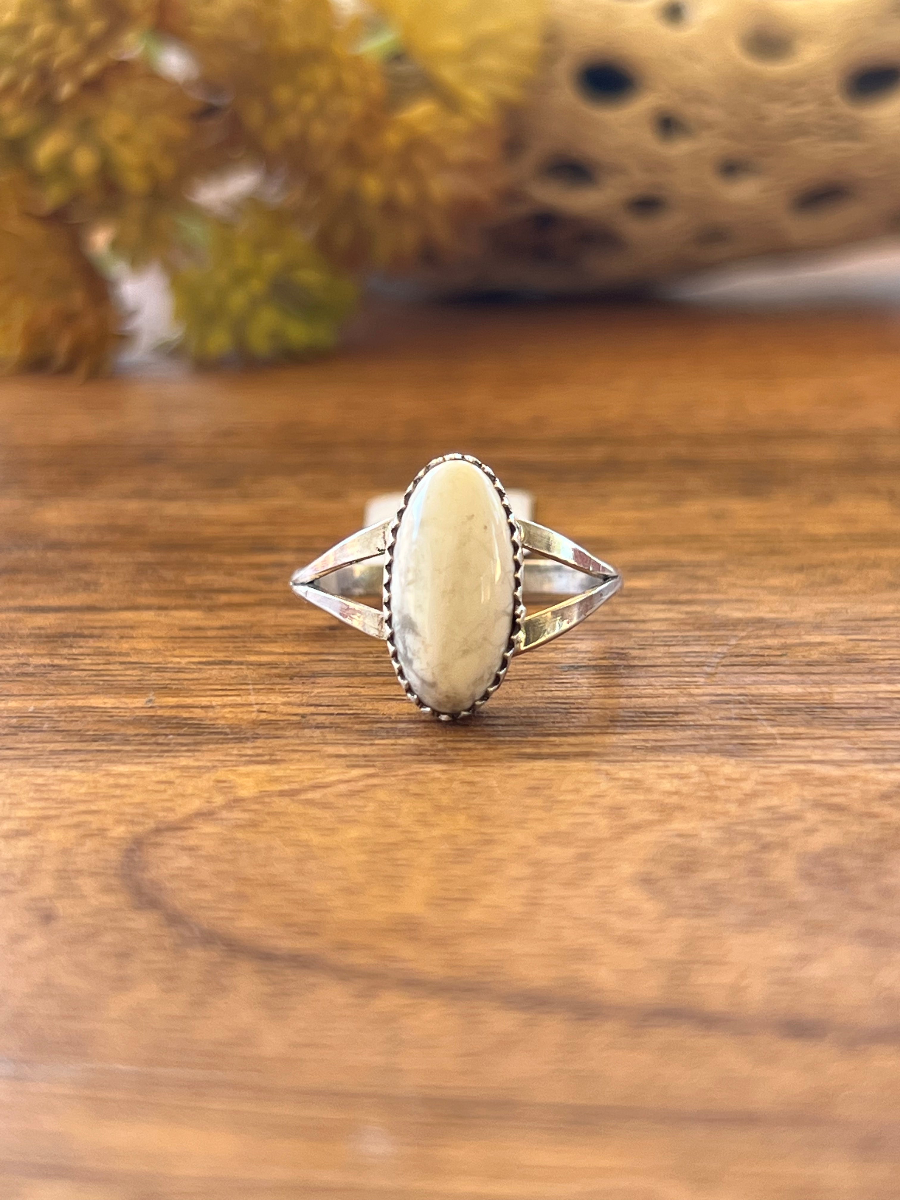 Harris Largo Howlite & Sterling Silver Ring Size 8