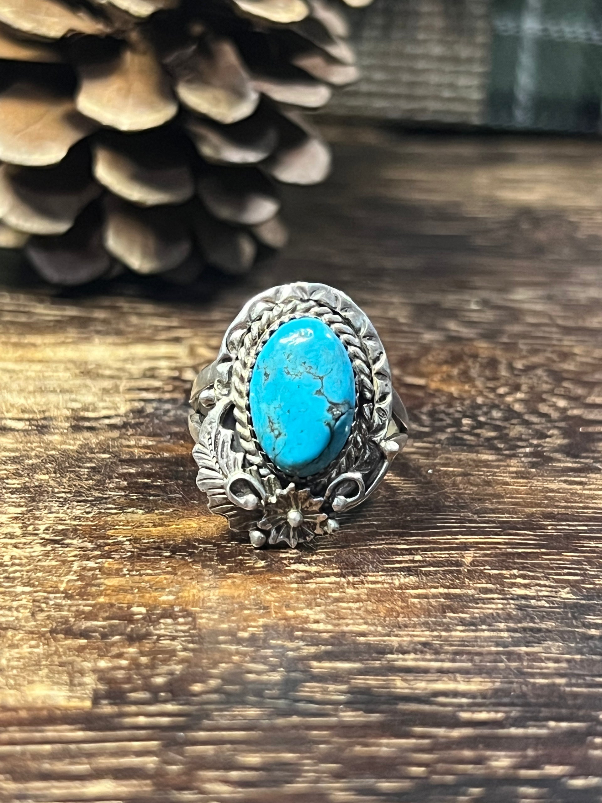 Navajo Made Kingman Turquoise & Sterling Silver Ring Size 8.75