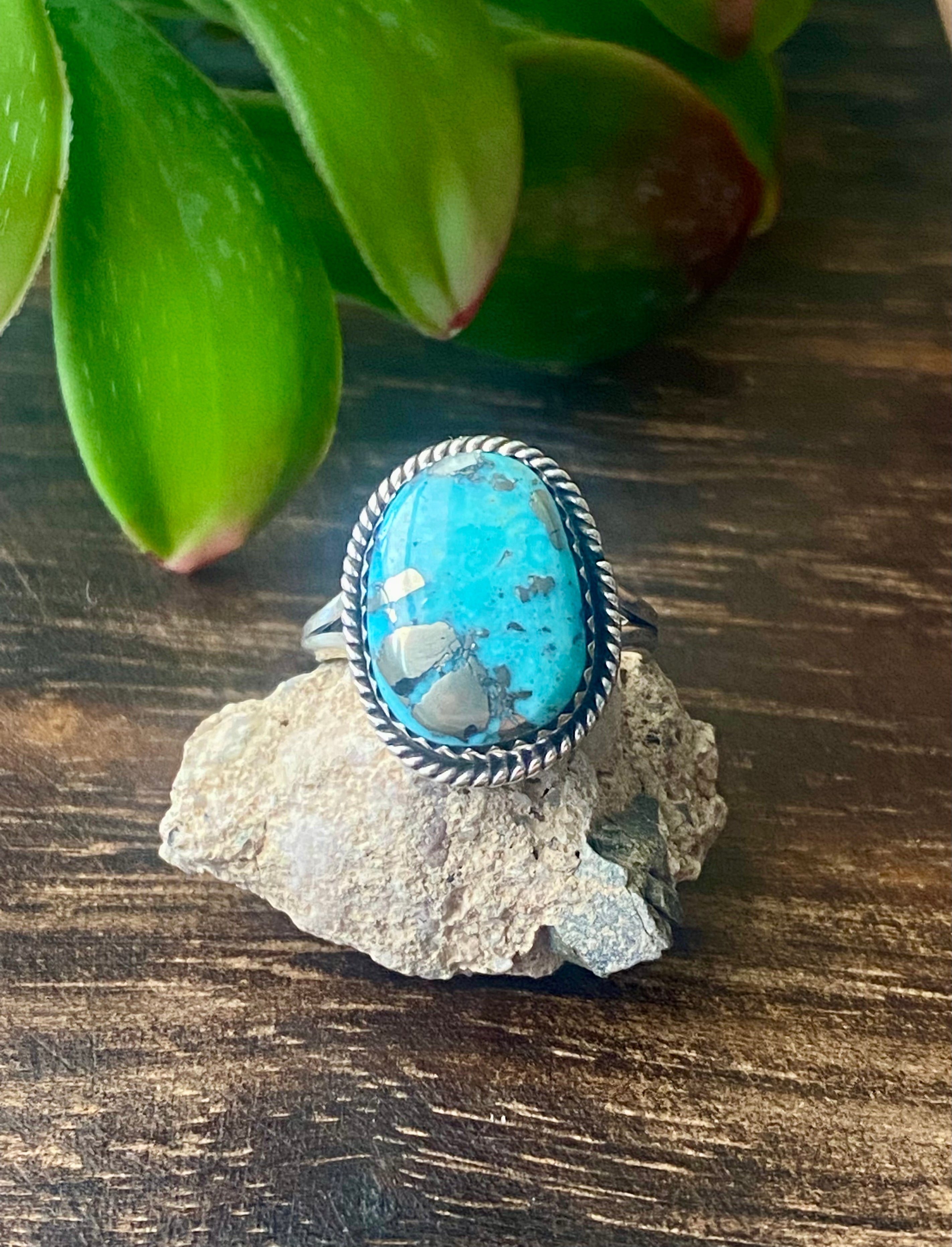 Navajo Made Turquoise & Sterling Silver Ring Size 6.25