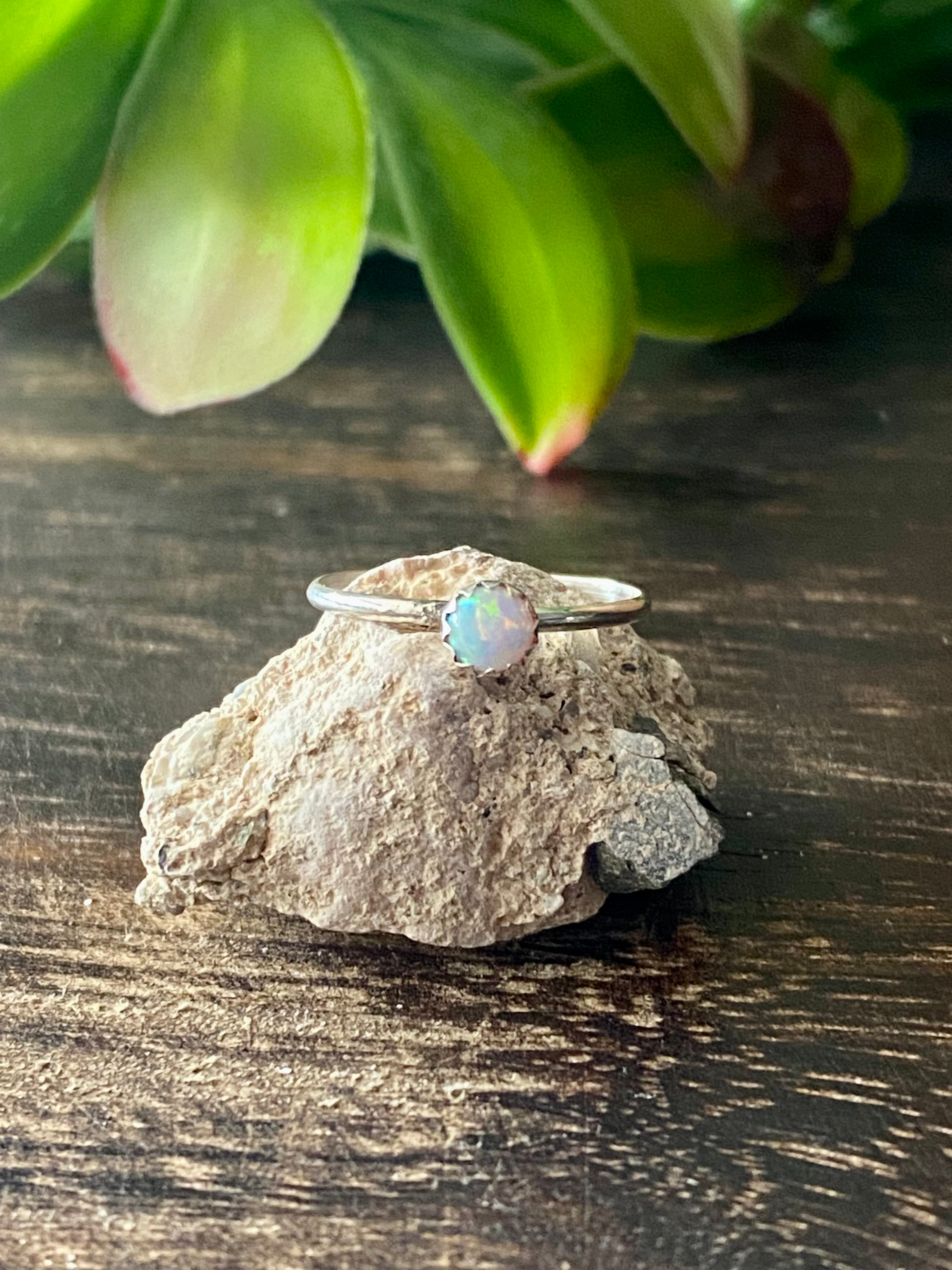 Navajo Made White Opal & Sterling Silver Ring Size 4.75