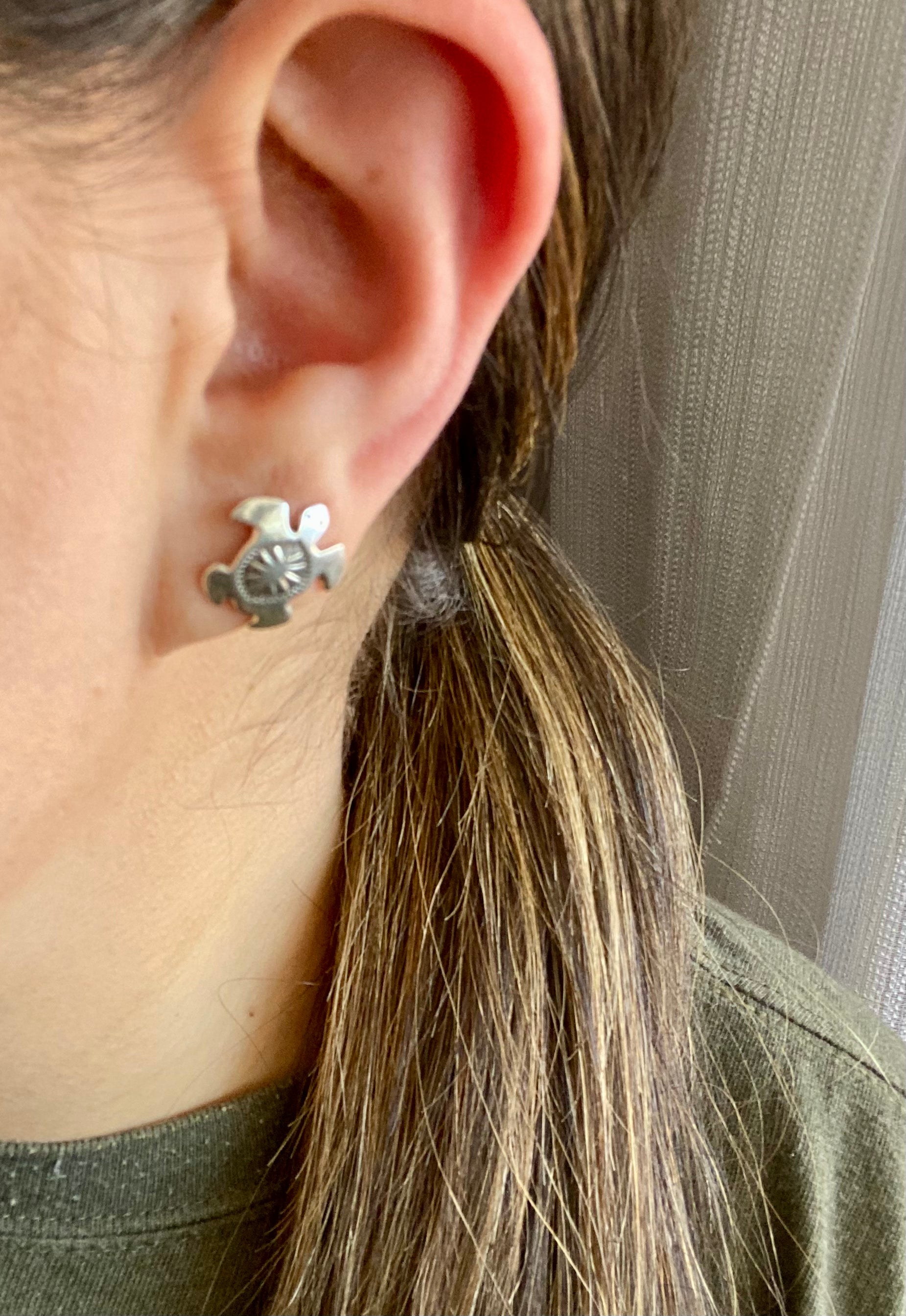 Navajo Made Sterling Silver Turtle Post Earrings