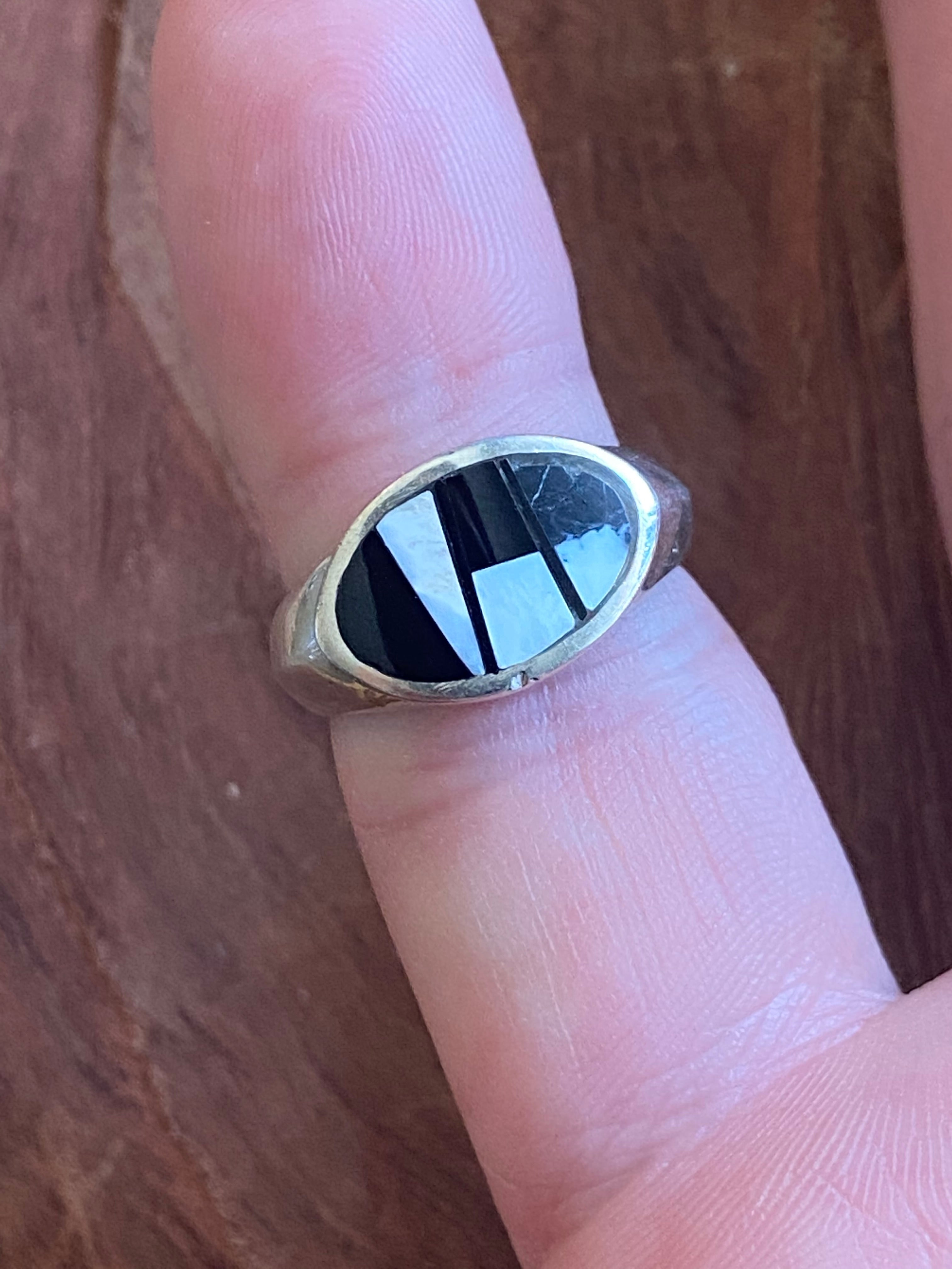 Navajo White Buffalo & Onyx Sterling Silver Inlay Ring Size 5.5