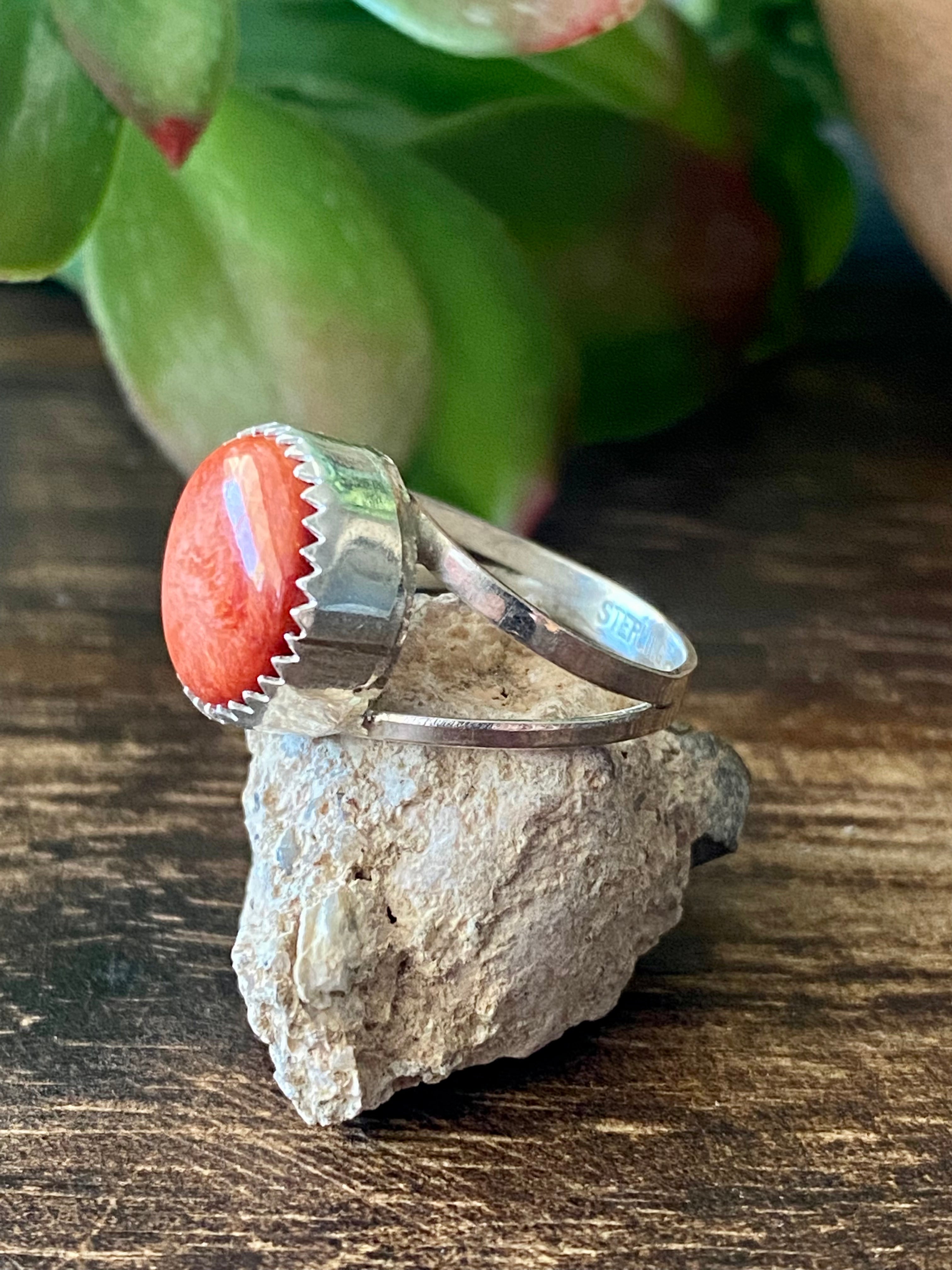 Navajo Made Spiny Oys & Sterling Silver Ring Size 5.75