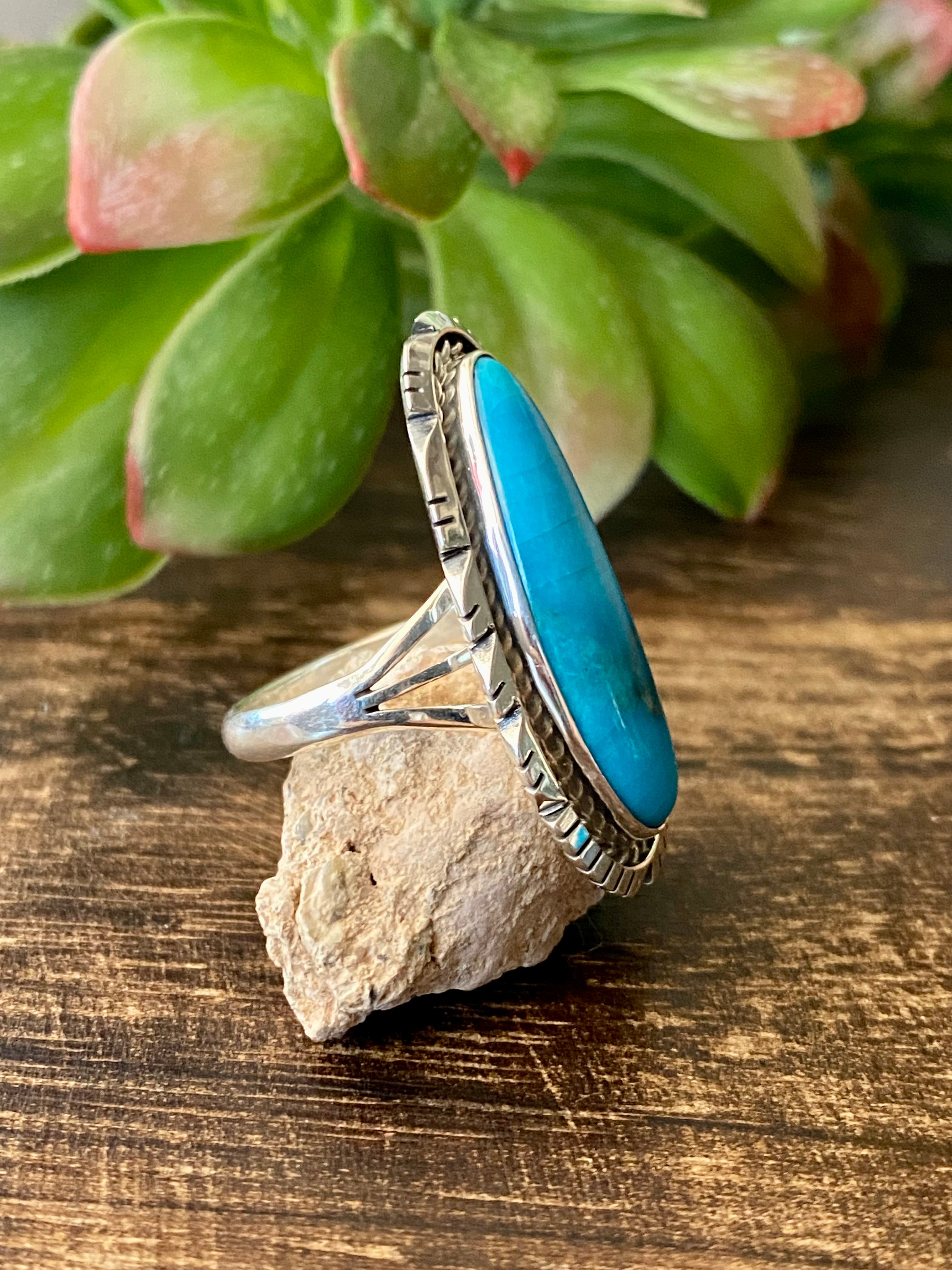 Navajo Made Kingman Turquoise & Sterling Silver Ring Size 7.5