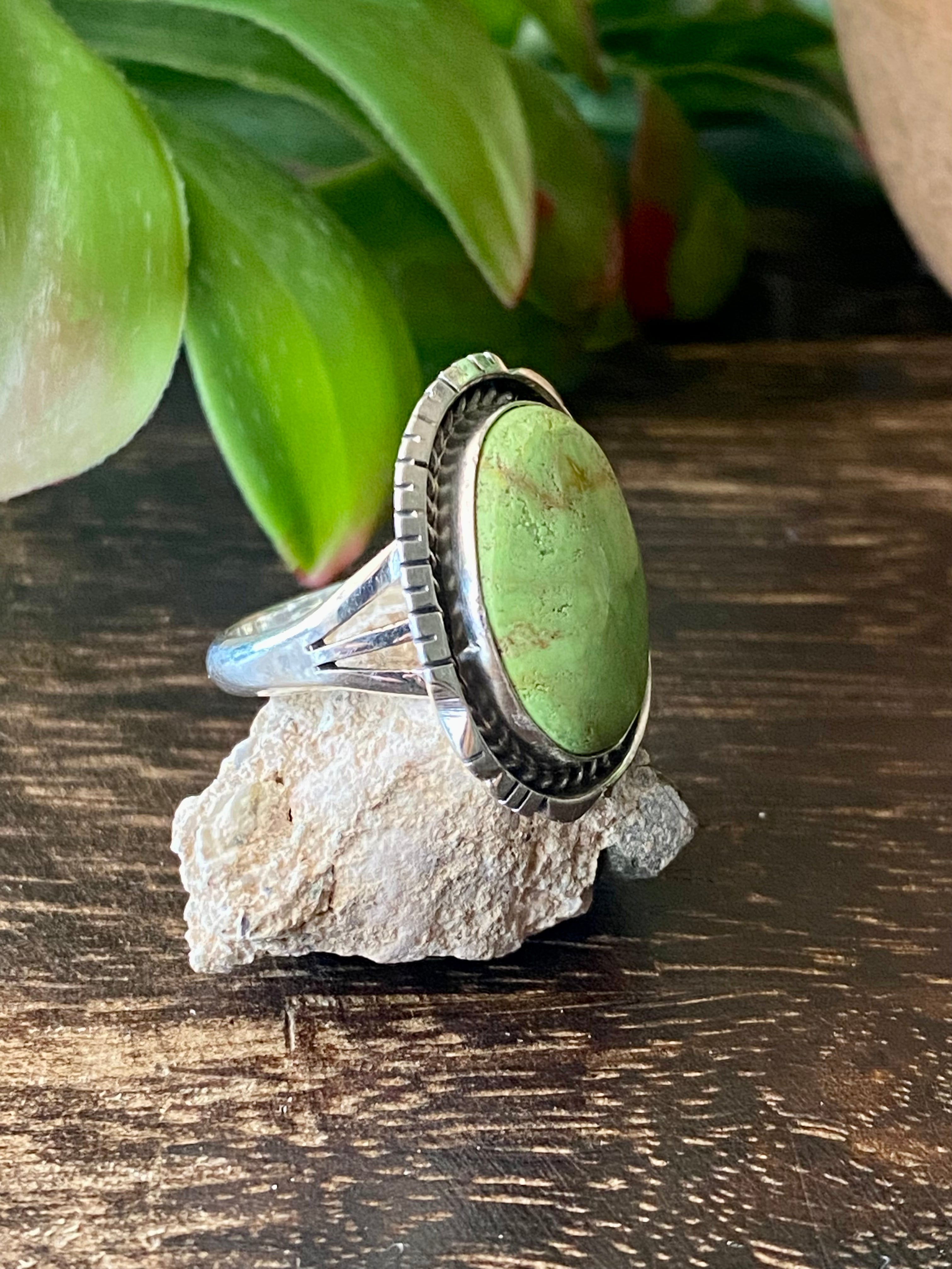 Navajo Made Australian Gaspeite & Sterling Silver Ring Size 6