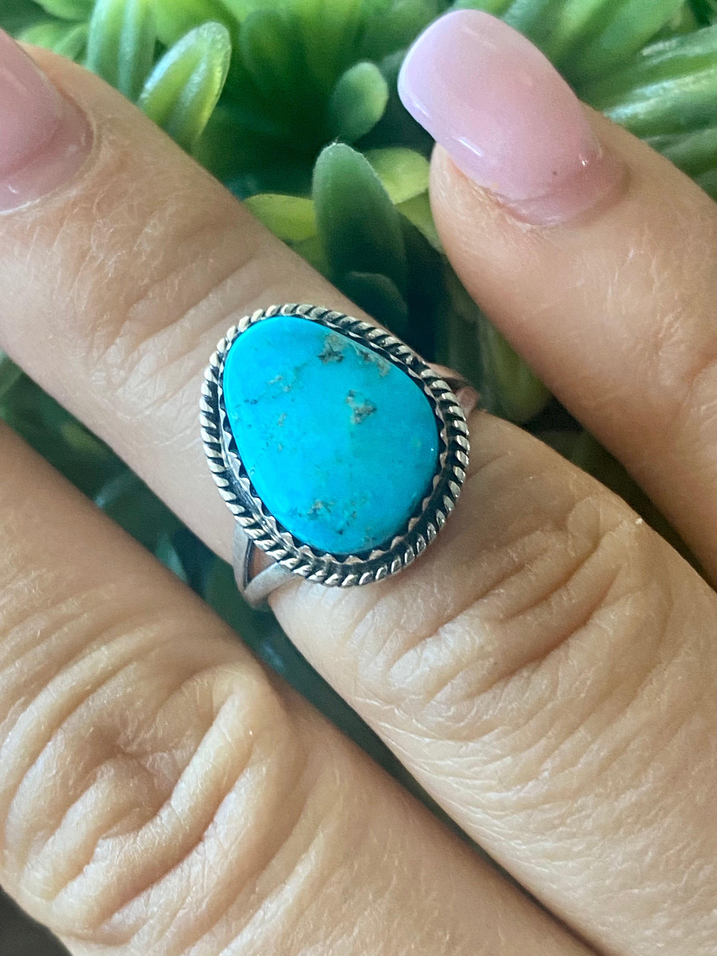 Navajo Made Kingman Turquoise & Sterling Silver Ring Size 5.75