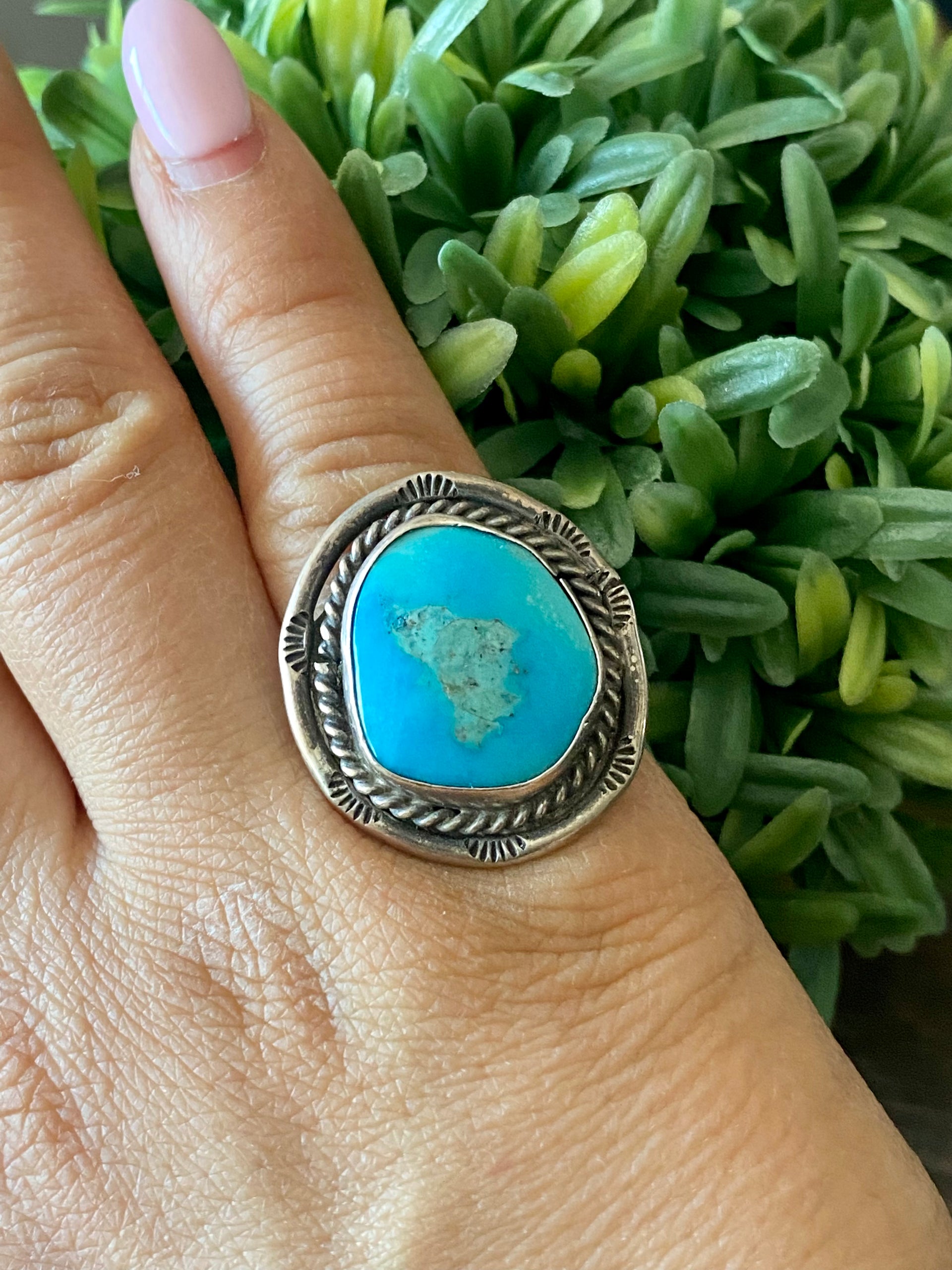 Navajo Made Kingman Turquoise & Sterling Silver Ring Size 7