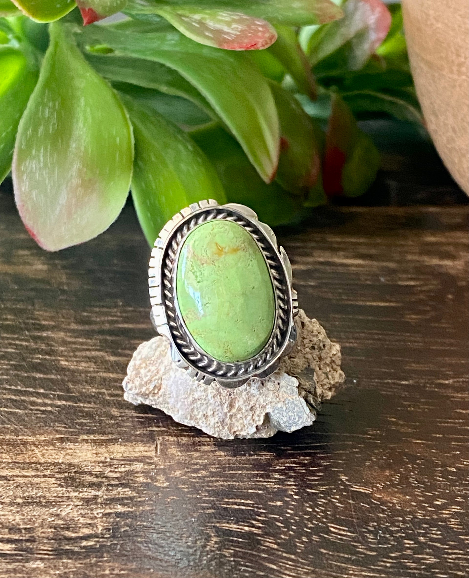 Navajo Made Australian Gaspeite & Sterling Silver Ring Size 6