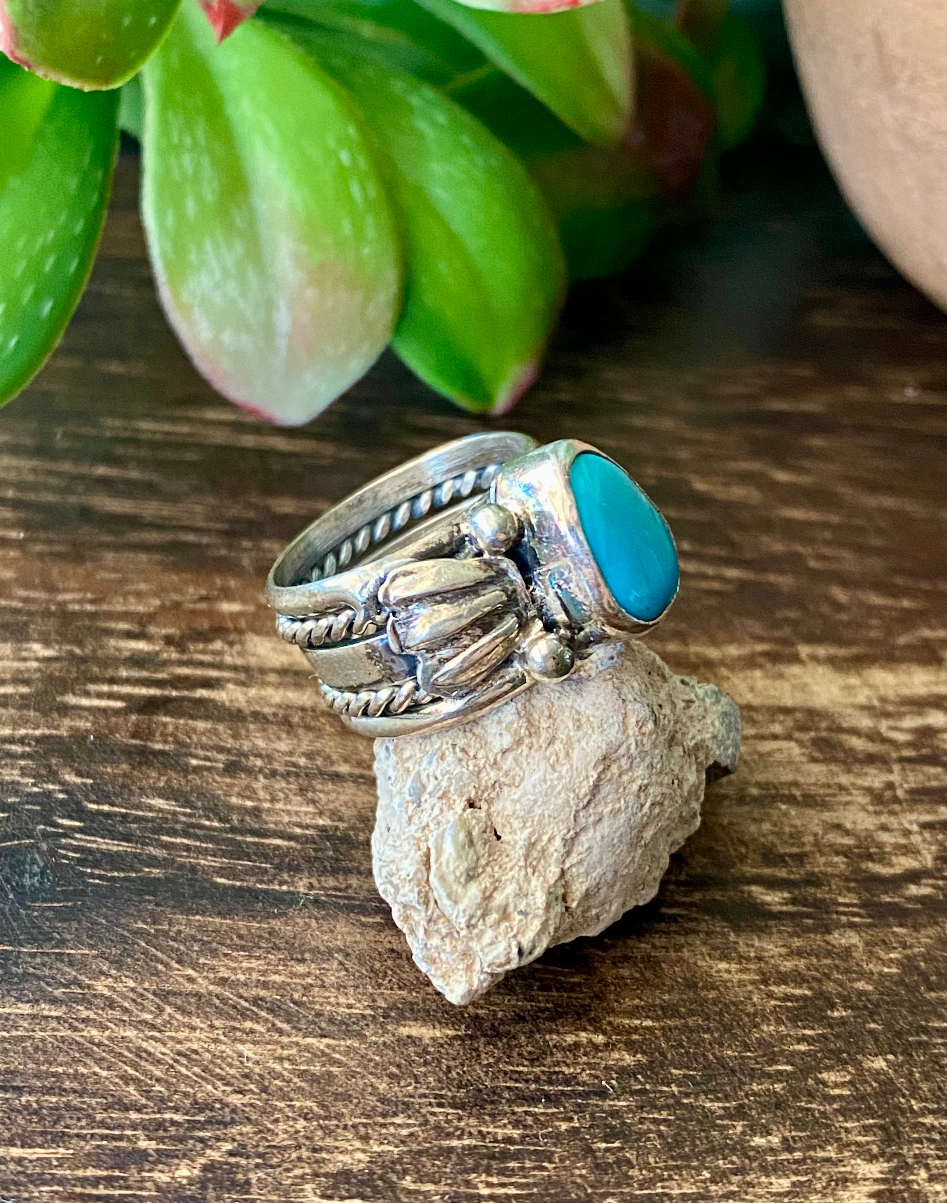 Navajo Made Kingman Turquoise & Sterling Silver Ring Size 5