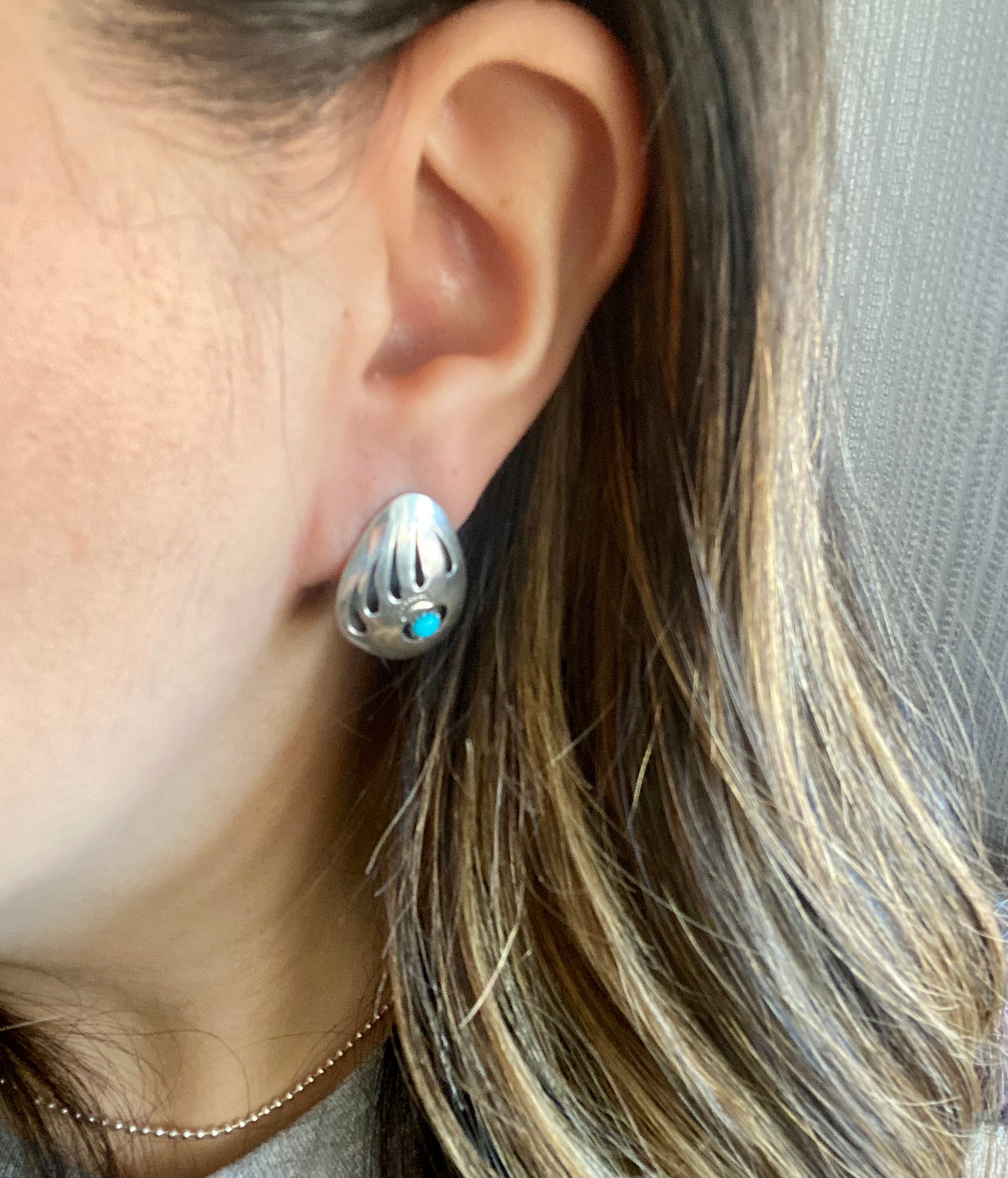 Navajo Made Kingman Turquoise & Sterling Silver Bear Claw Post Earrings