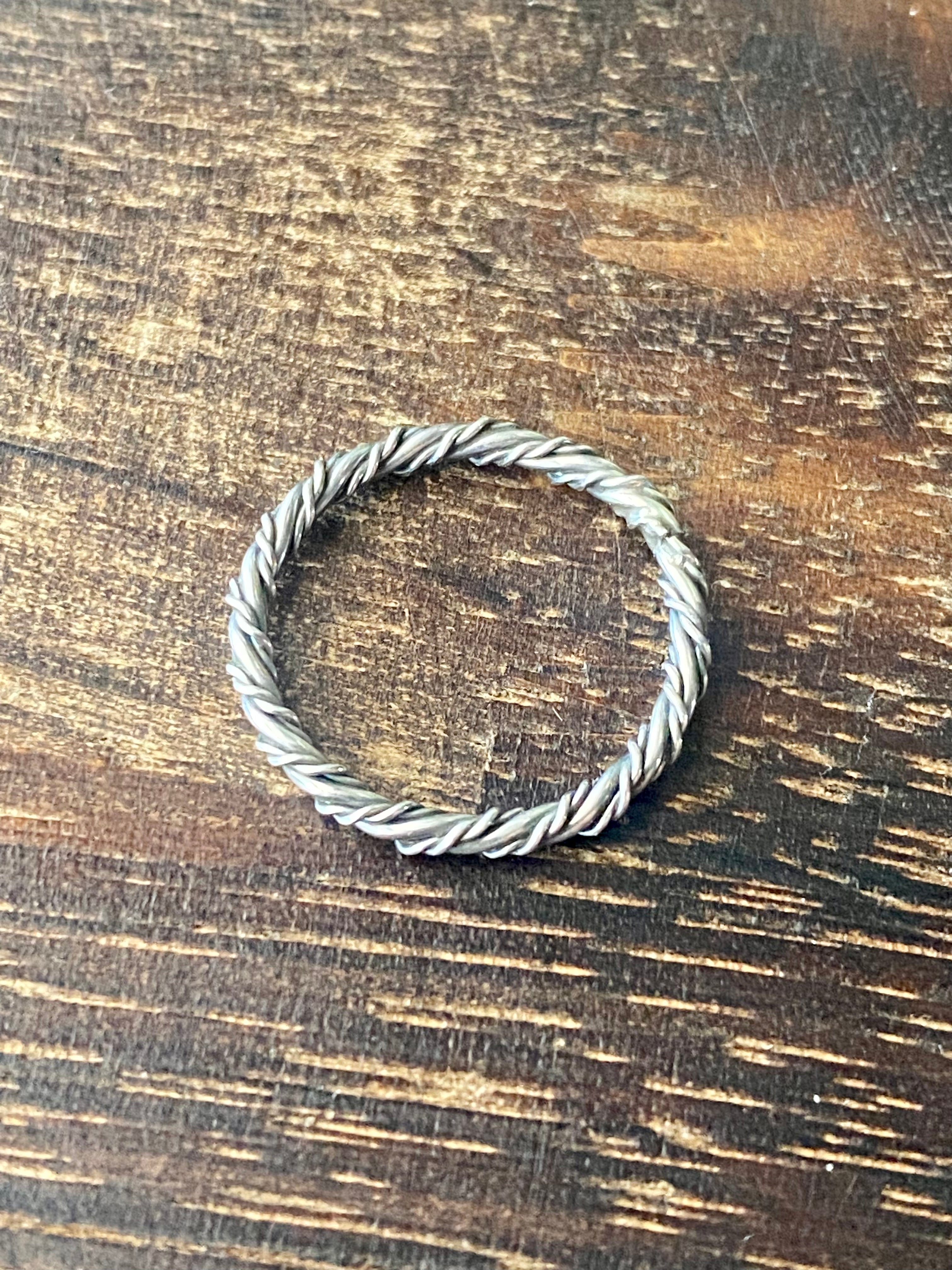 Navajo Made Sterling Silver Rope Ring Size 5.5