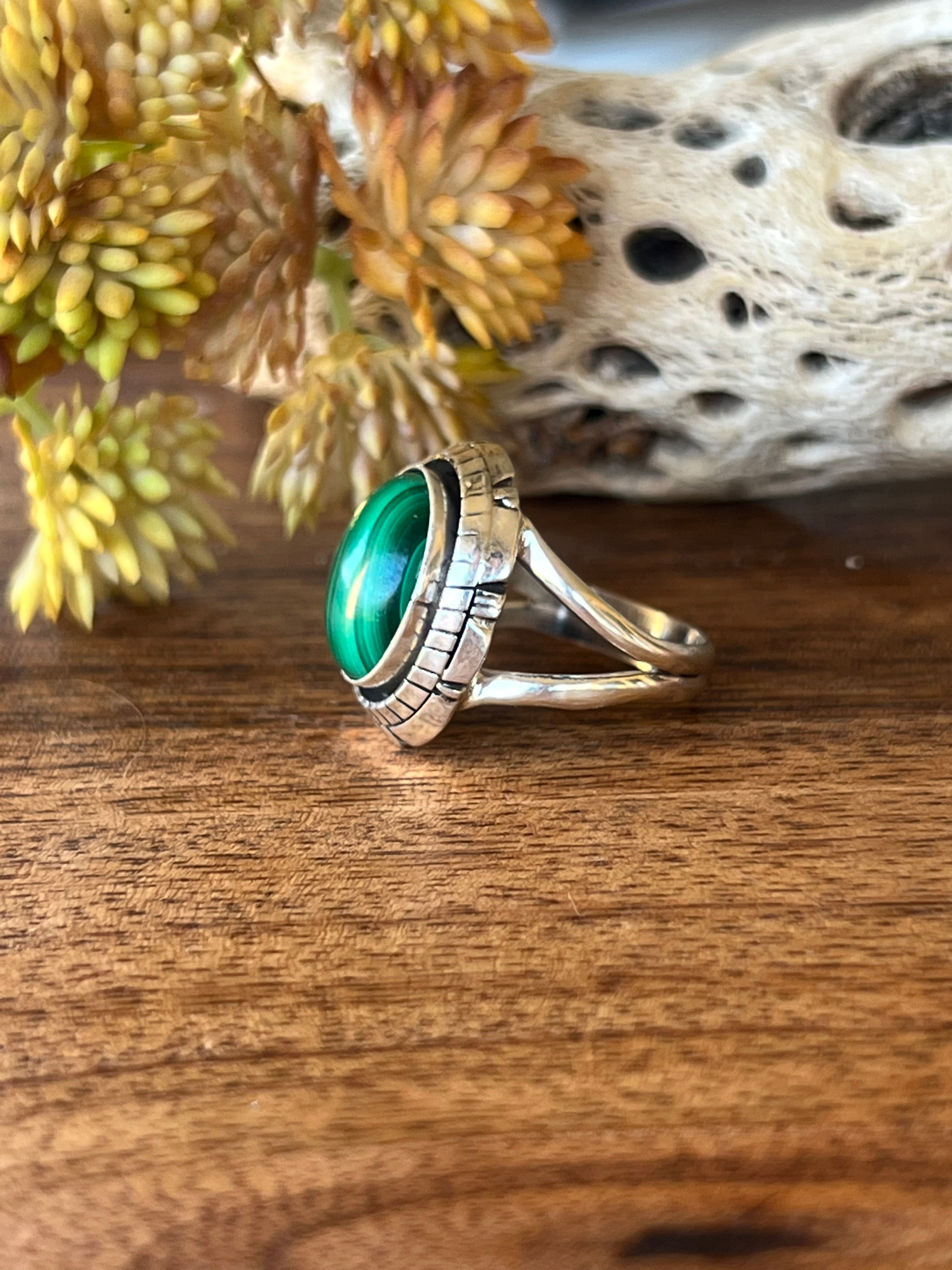 Navajo Made Malachite & Sterling Silver Ring Size 7.5