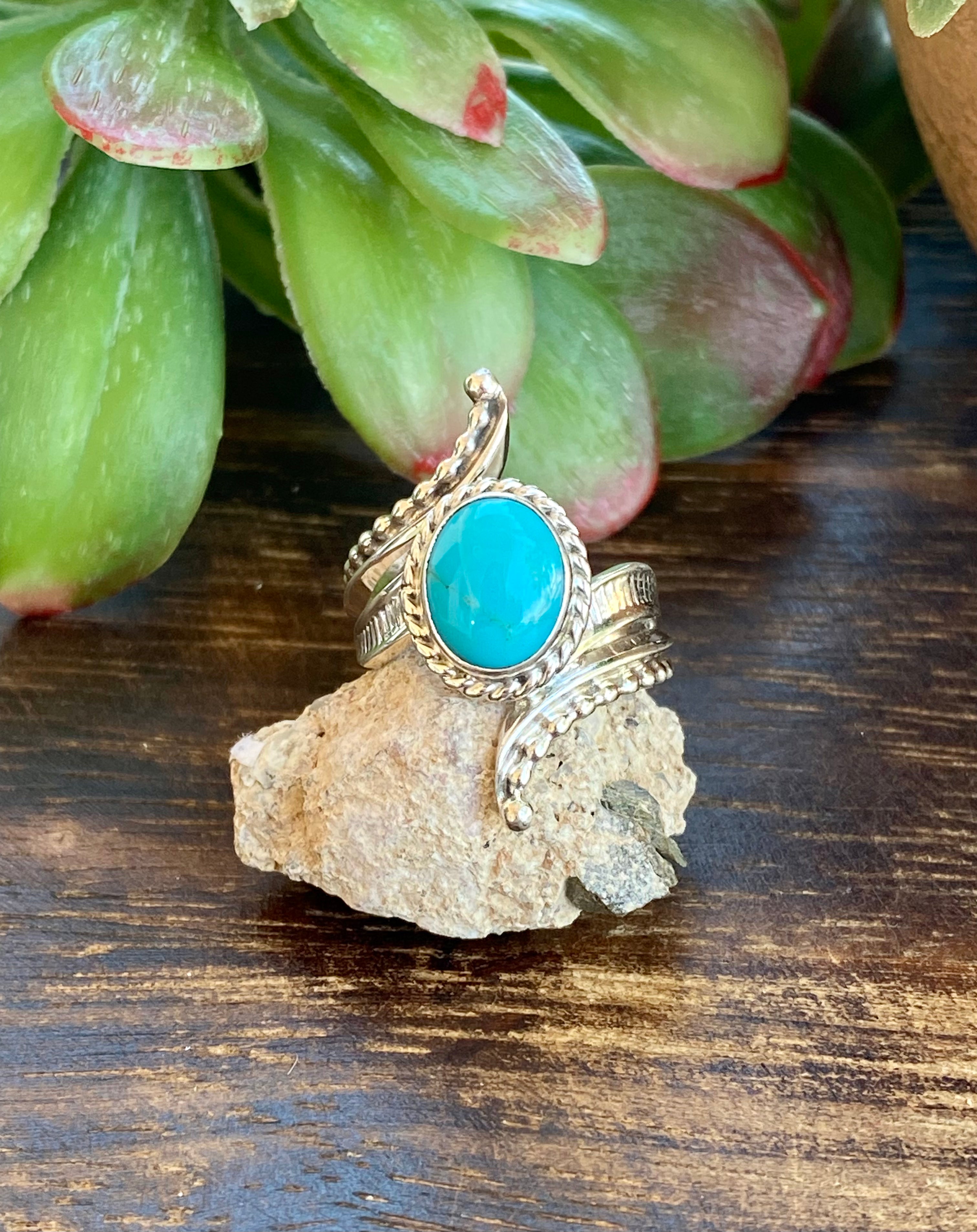 Navajo Made Kingman Turquoise & Sterling Silver Ring