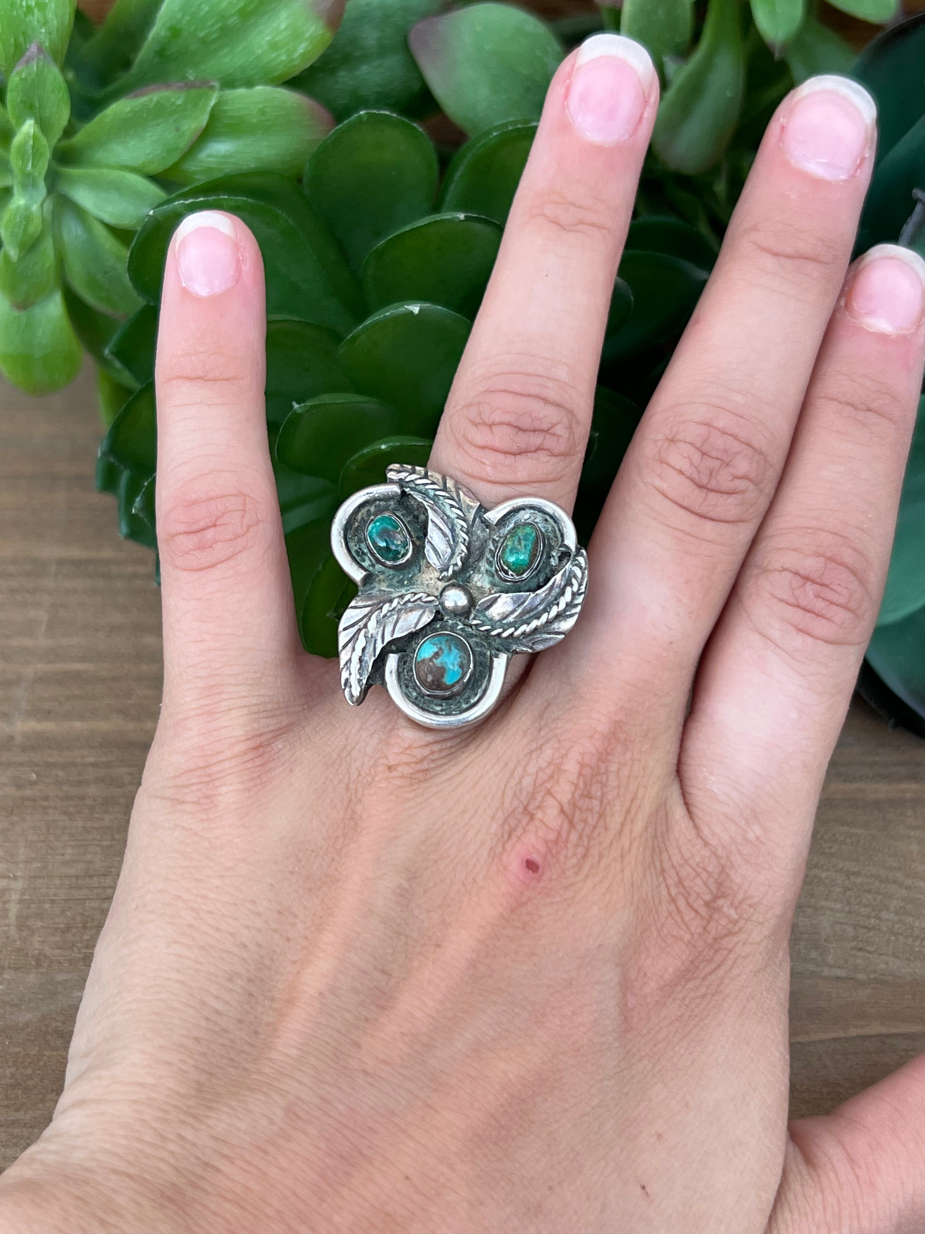 Navajo Turquoise & Sterling Silver Ring Size 6.5