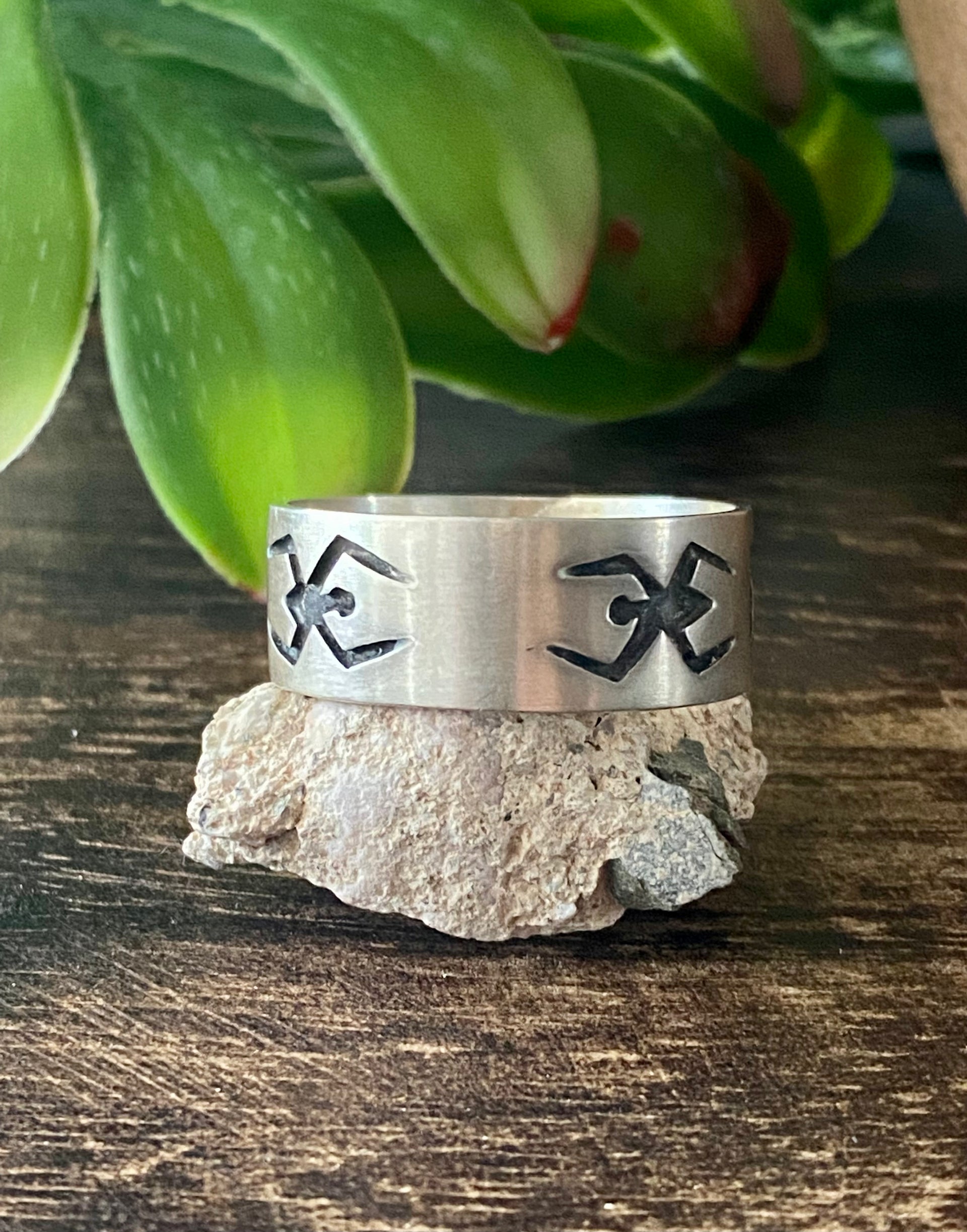 Navajo Made Sterling Silver Overlay Ring Size 13.25