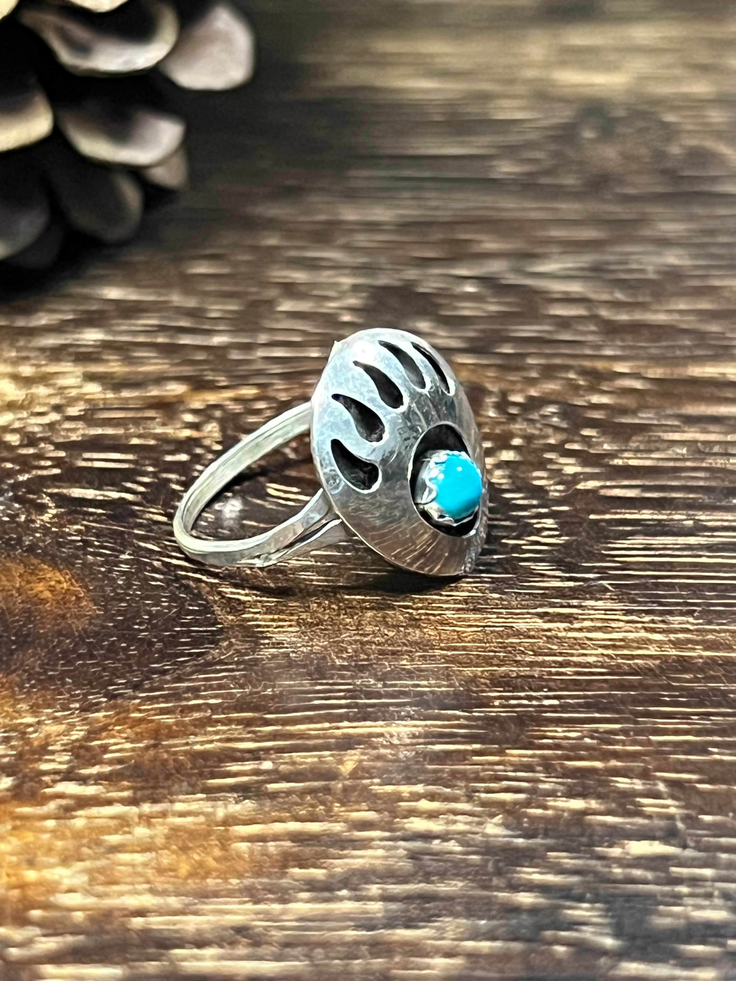 Navajo Made Kingman Turquoise & Sterling Silver Bear Claw Ring