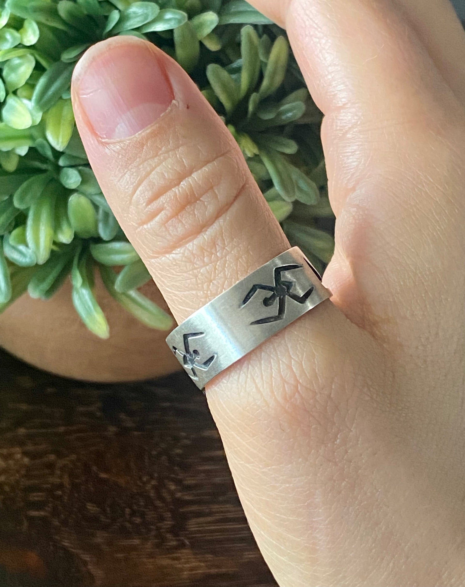 Navajo Made Sterling Silver Overlay Ring Size 13.25