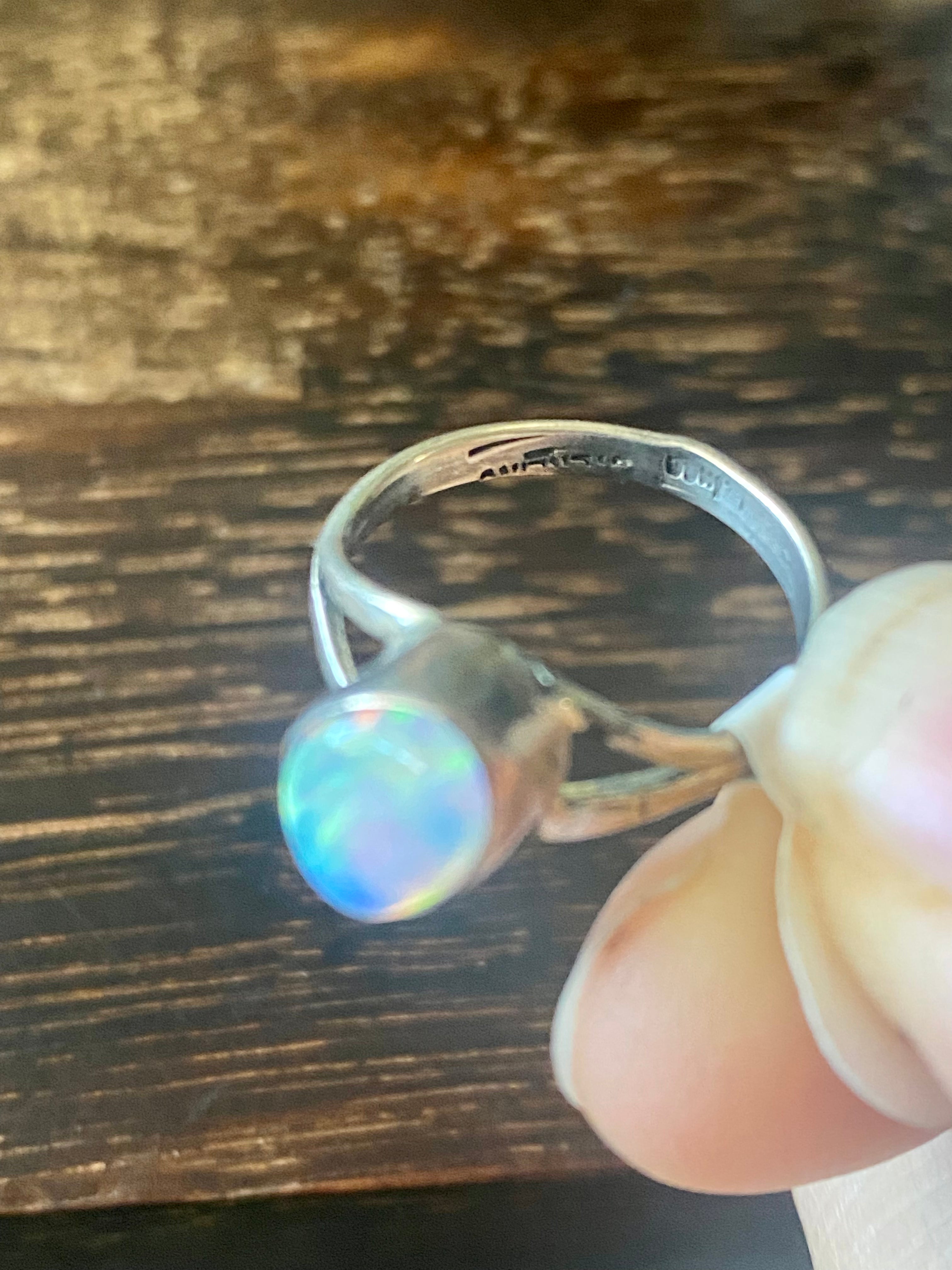 Navajo Made White Opal & Sterling Silver Ring Size 6.5