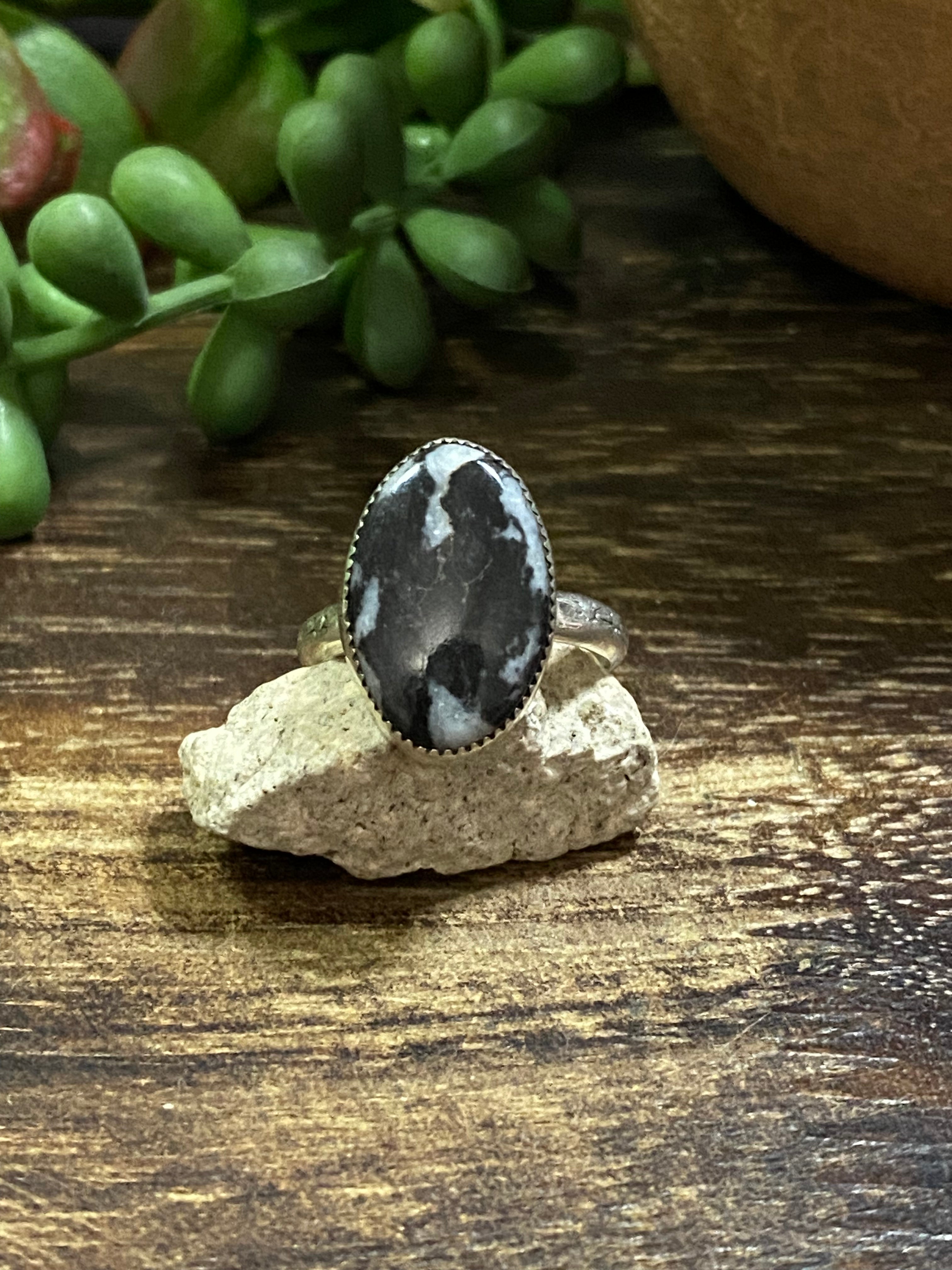 Navajo Made White Buffalo & Sterling Silver Ring Size 6.25