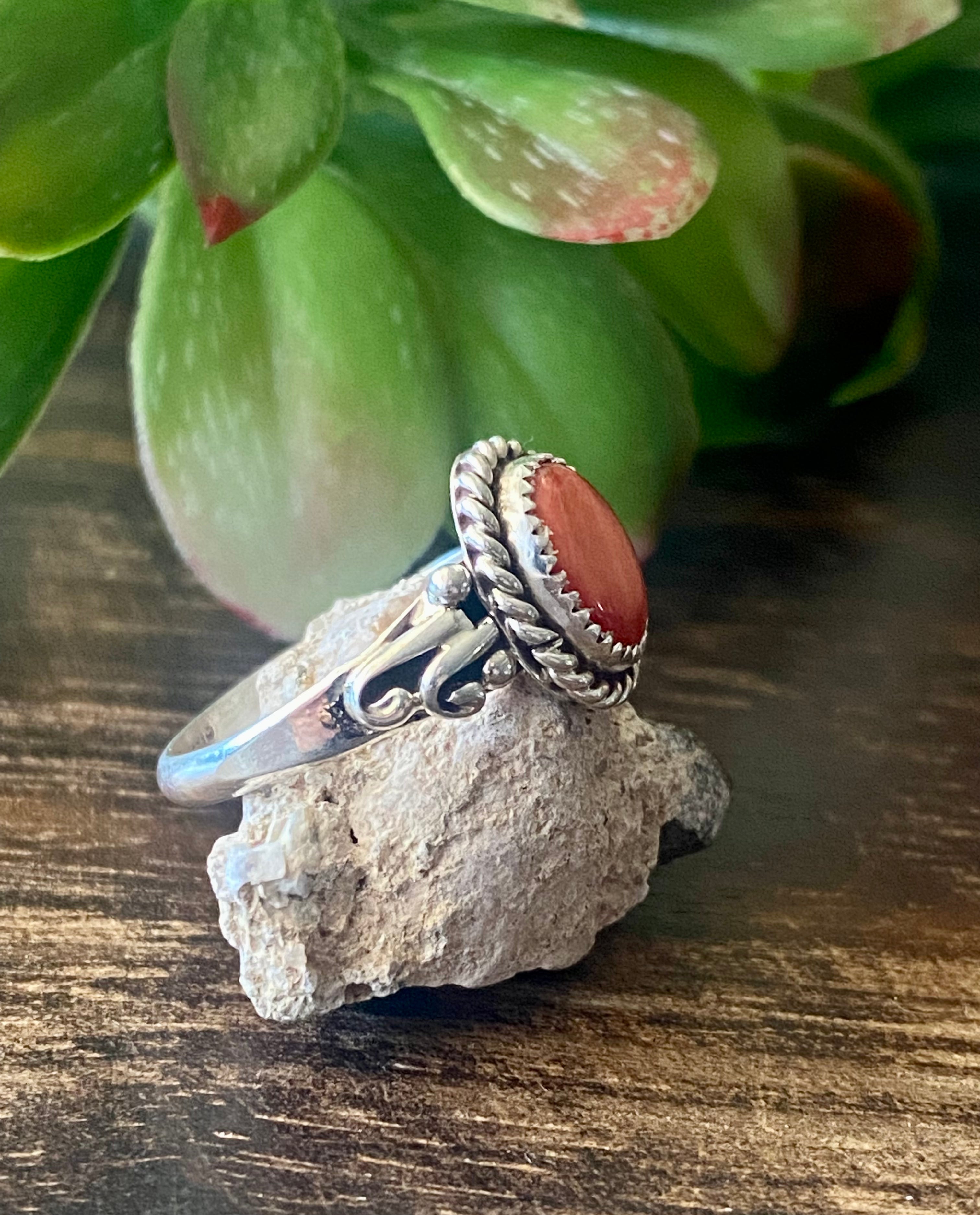 Navajo Made Spiny Oys & Sterling Silver Ring