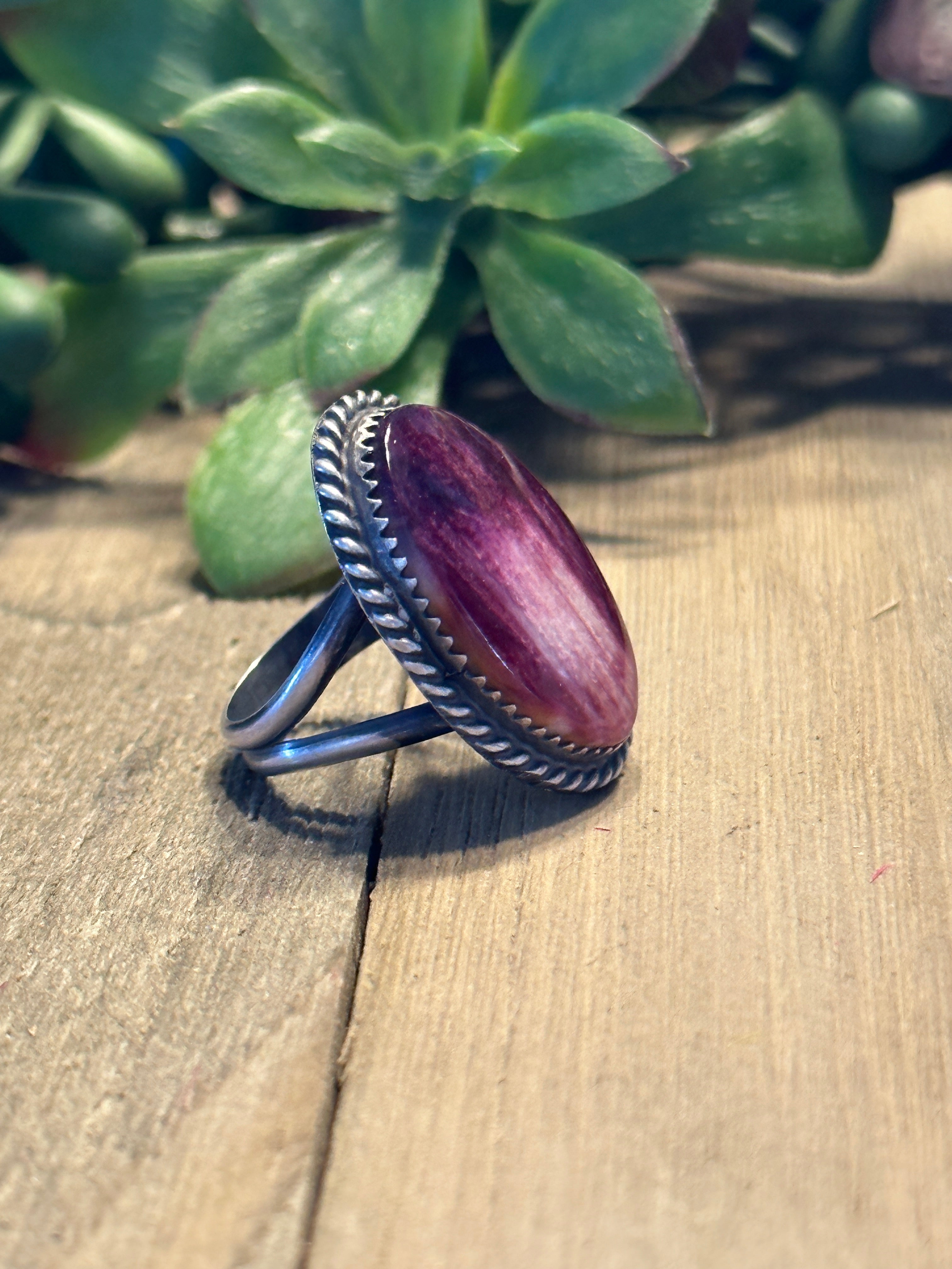 Navajo Made Purple Spiny Oyster & Sterling Silver Ring Size 5.75