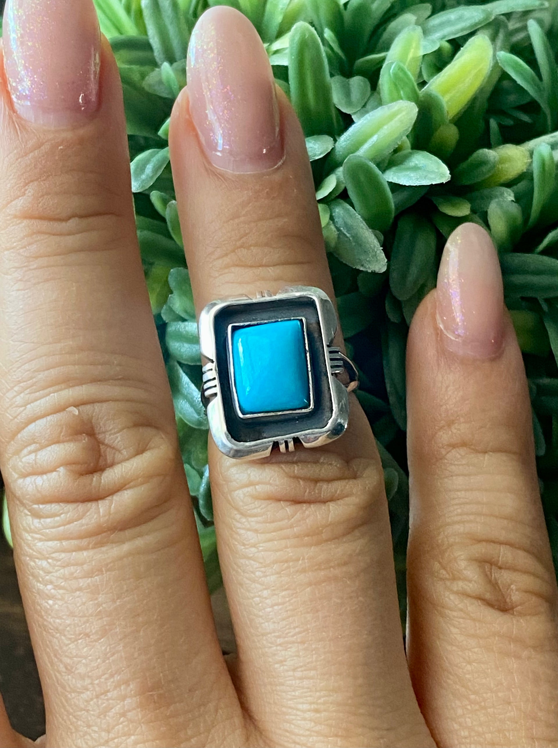 Navajo Made Kingman Turquoise & Sterling Silver Ring Size 5.25