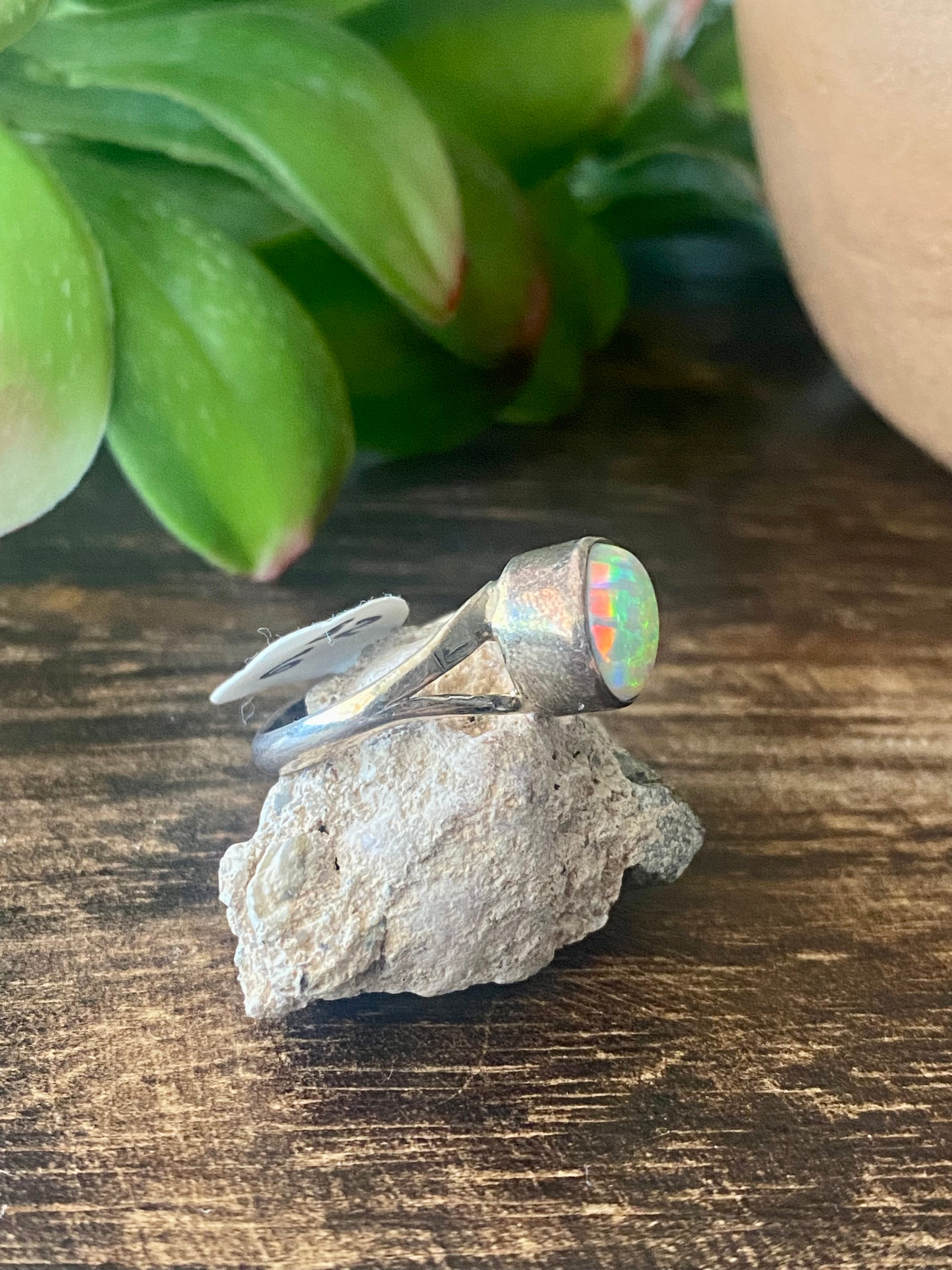 Navajo Made White Opal & Sterling Silver Ring Size 6.5