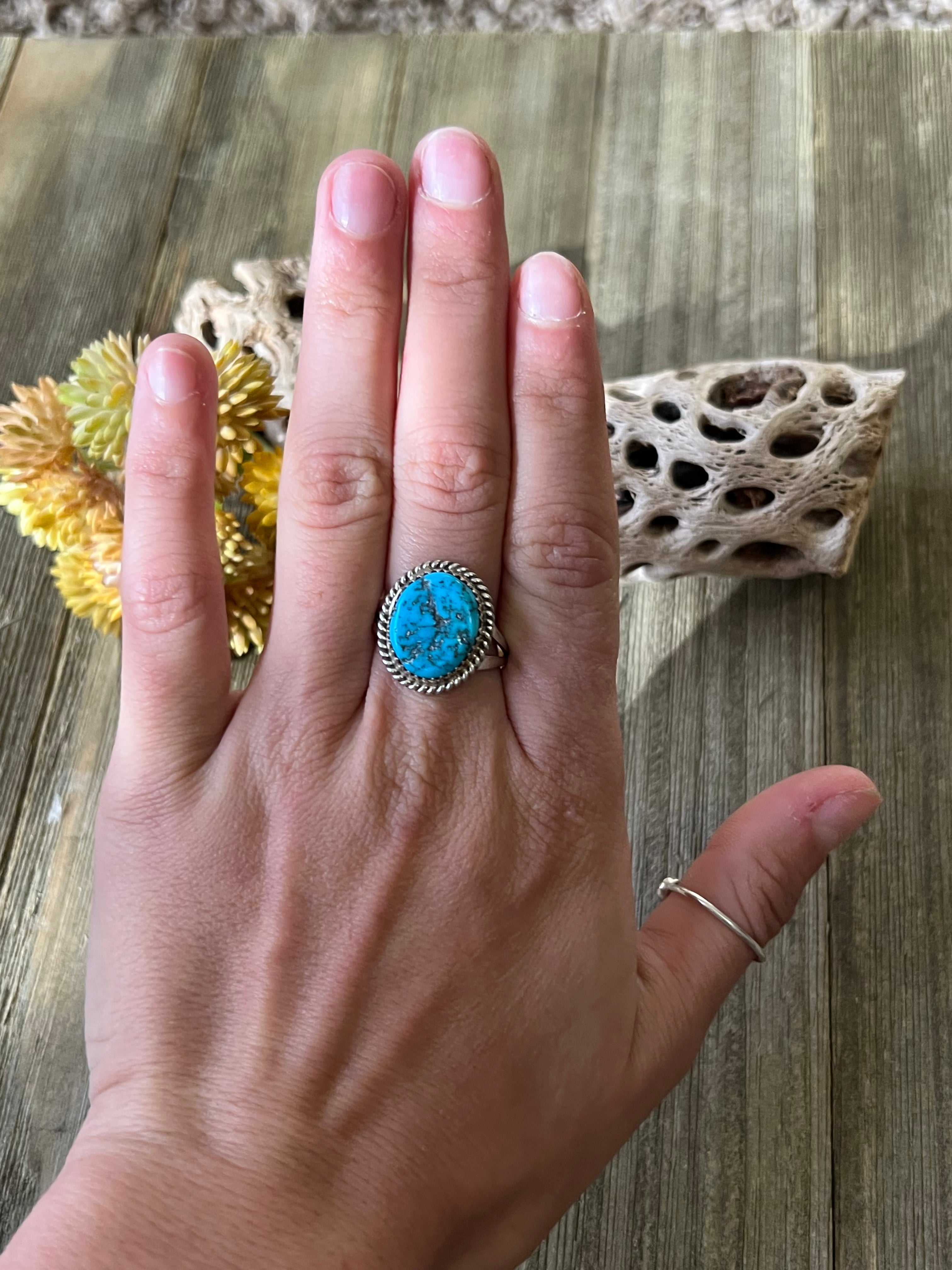 Navajo Made Kingman Turquoise & Sterling Silver Ring Size 9