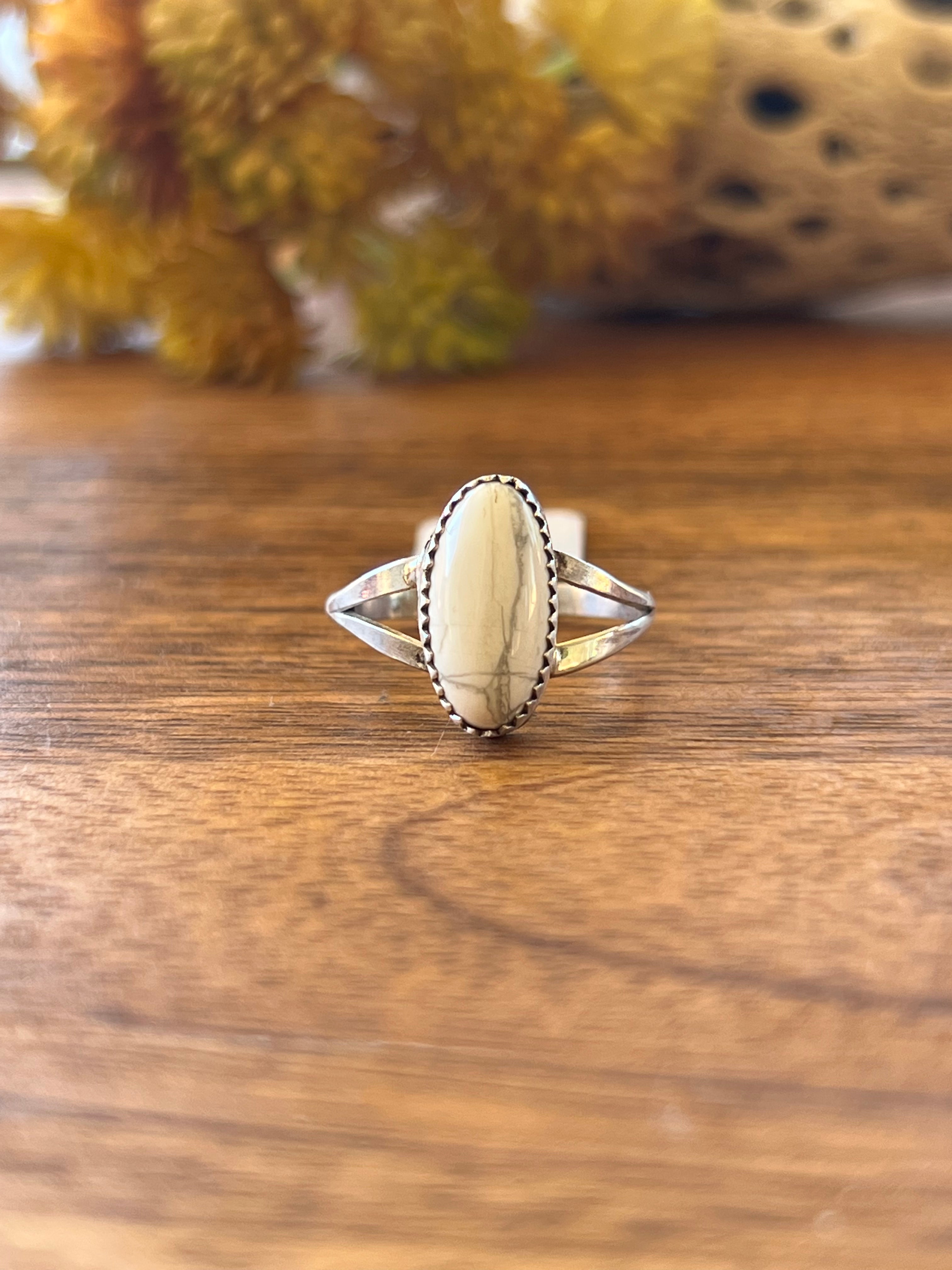 Harris Largo Howlite & Sterling Silver Ring Size 8