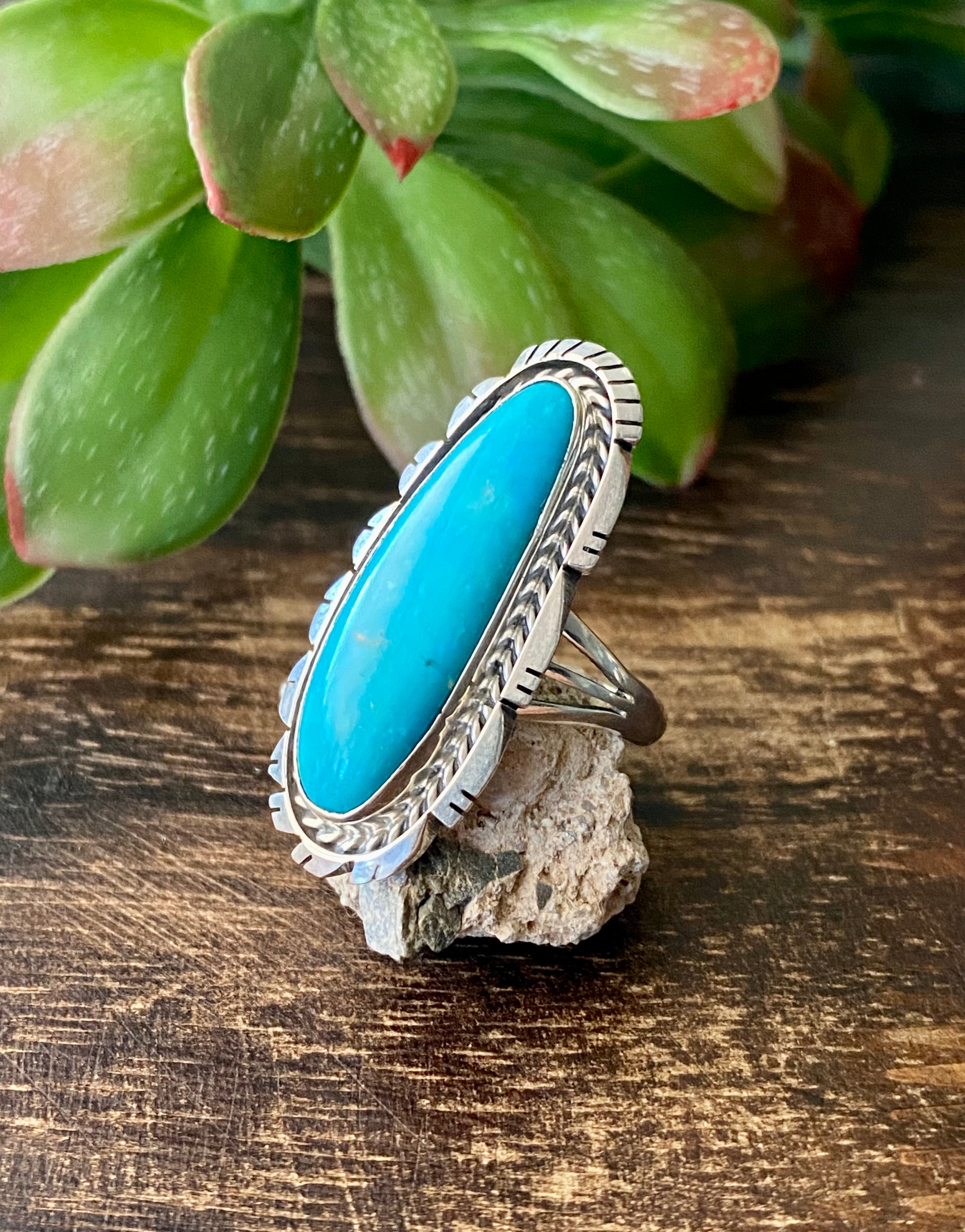 Navajo Made Kingman Turquoise & Sterling Silver Ring Size 7.75